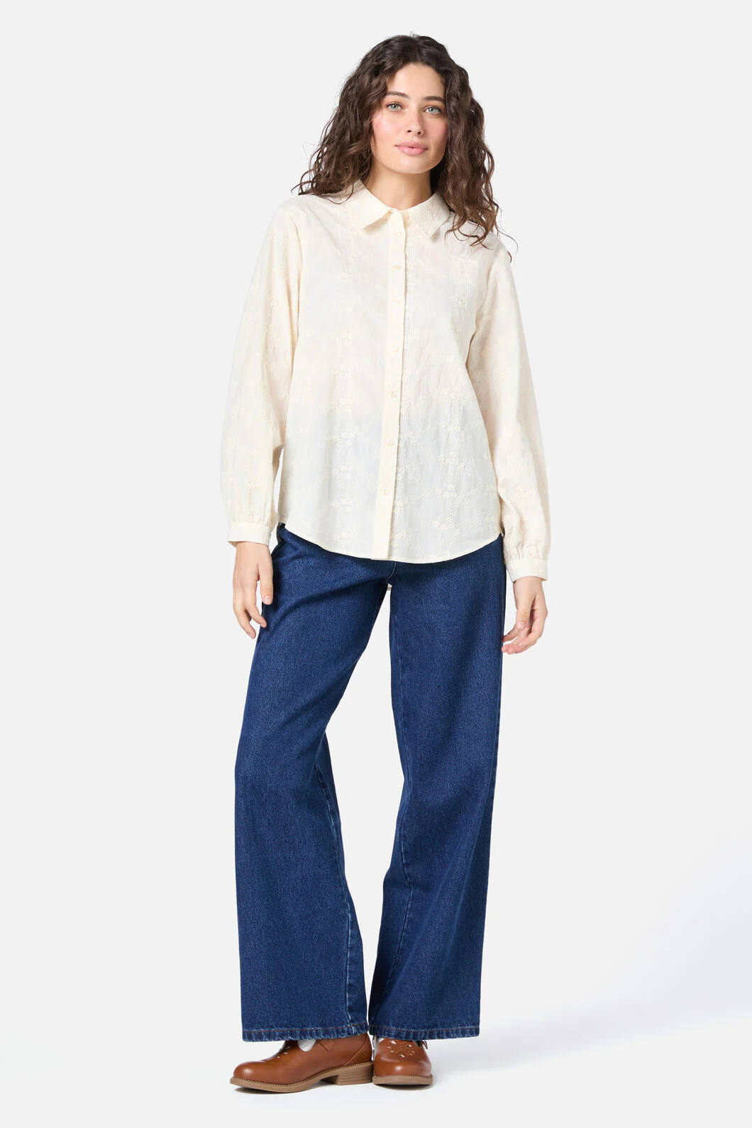 Ada Embroidered Flower Shirt - Image 12