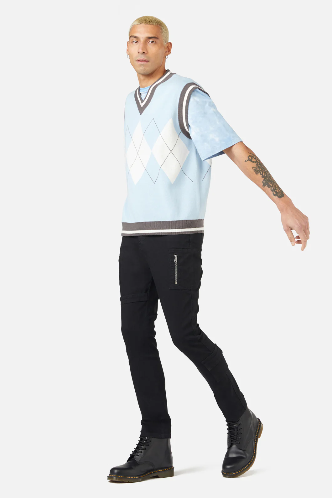 Angel Hues Knit Vest - Image 3