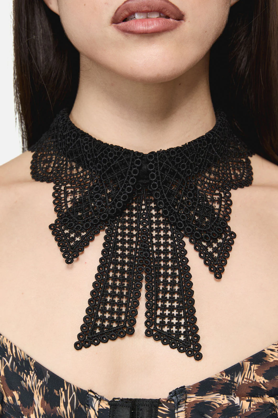 Black Lace Bow Collar - Image 2