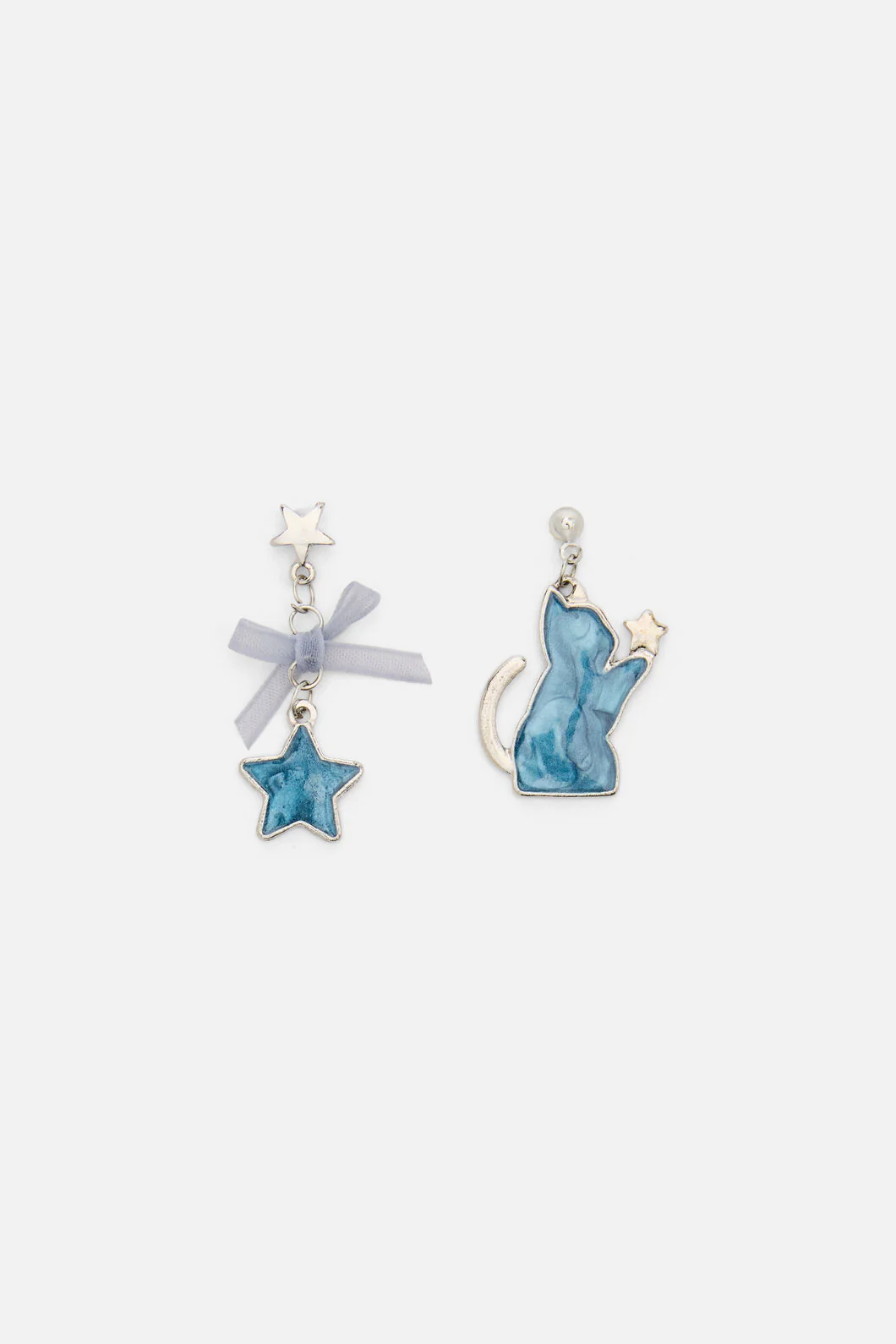 Cat And Star Earrings - Image 5