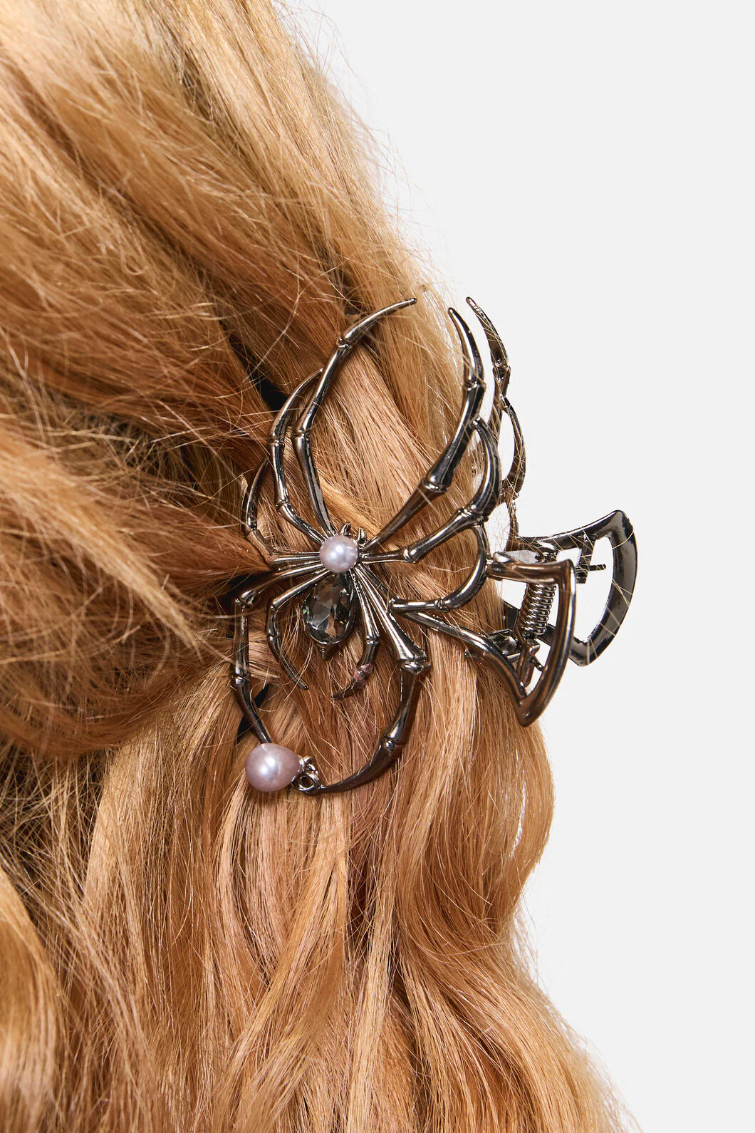 Charming Spider Claw Clip - Image 2