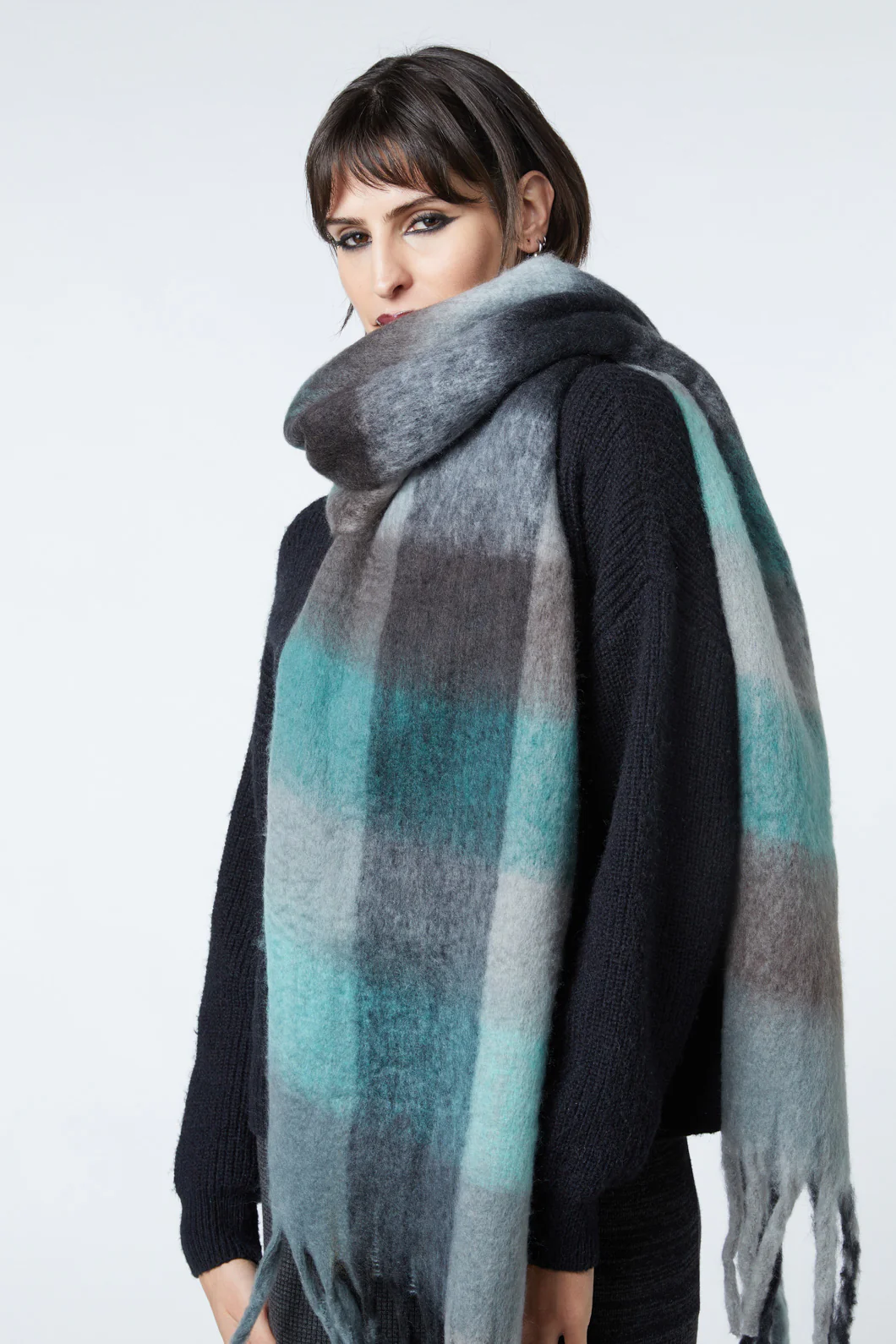 Check Soft Scarf - Image 5