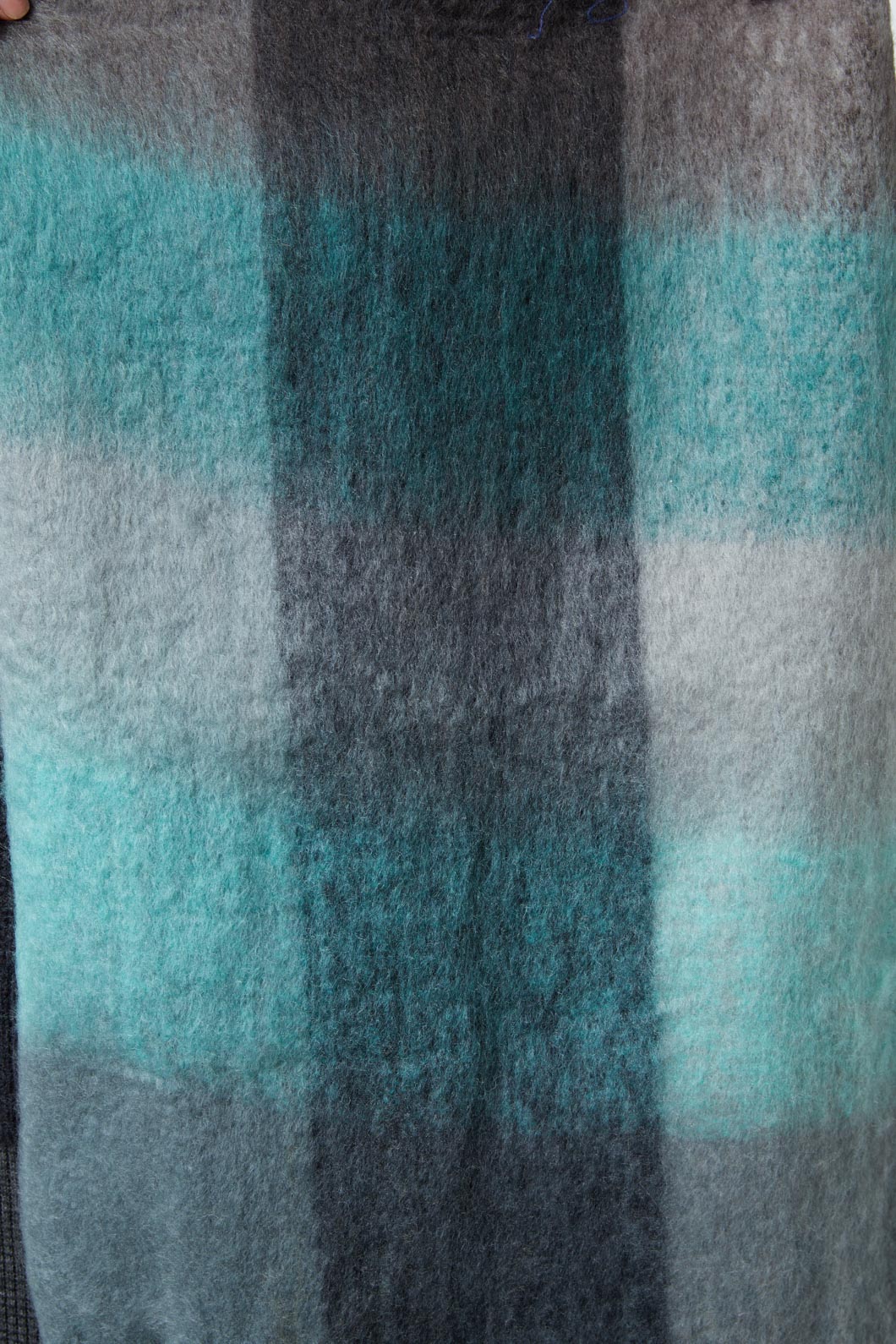 Check Soft Scarf - Image 7