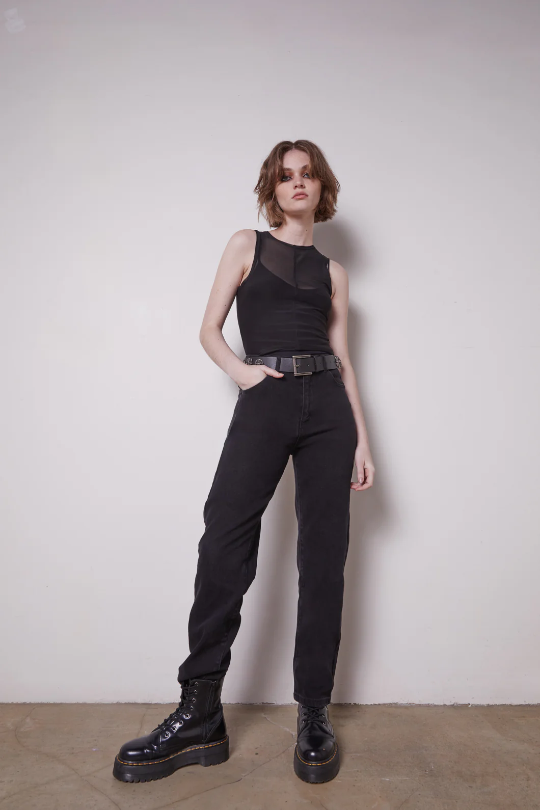 Classic Cut Danger Jeans - Image 12