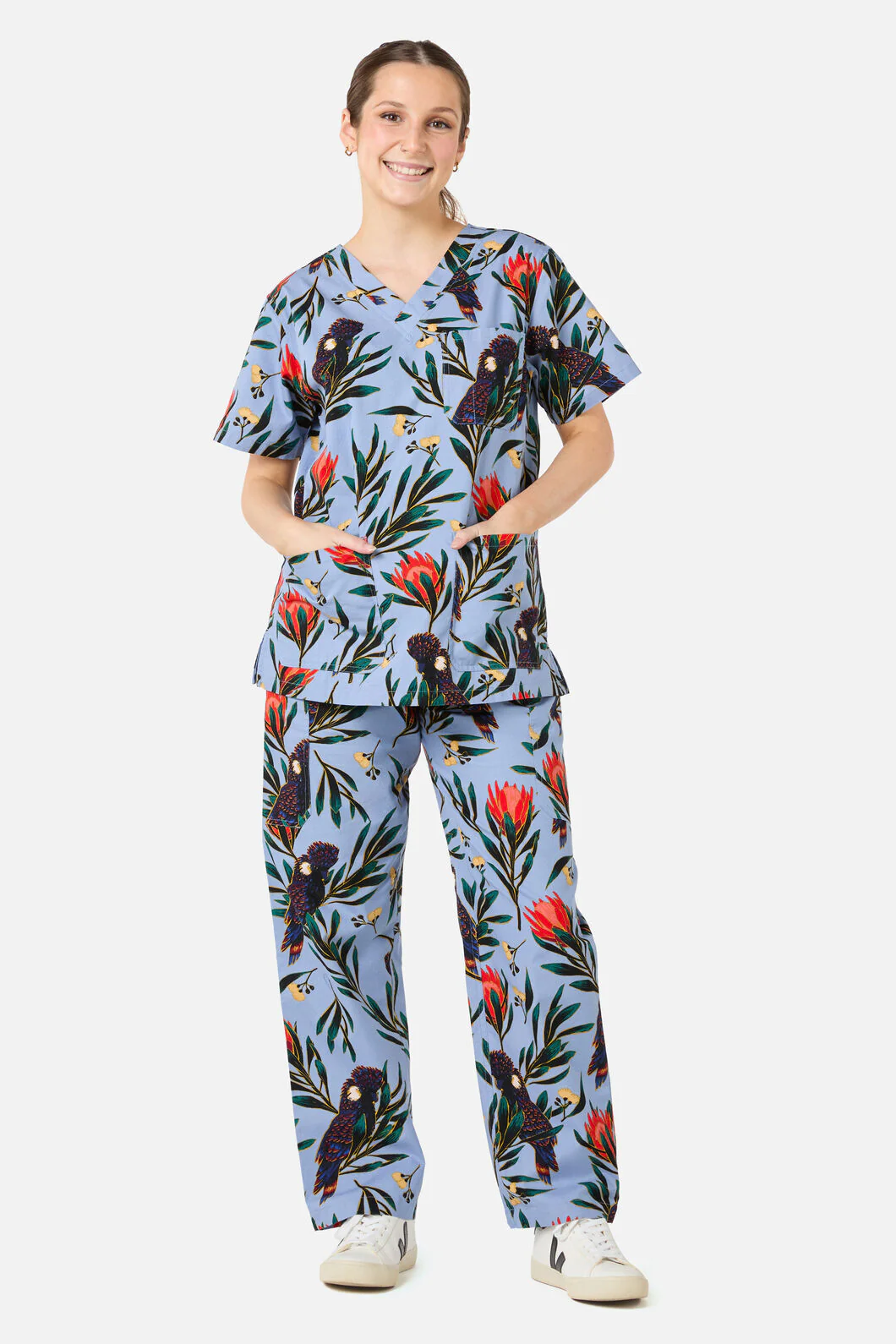 Cockatoo & Protea scrub set