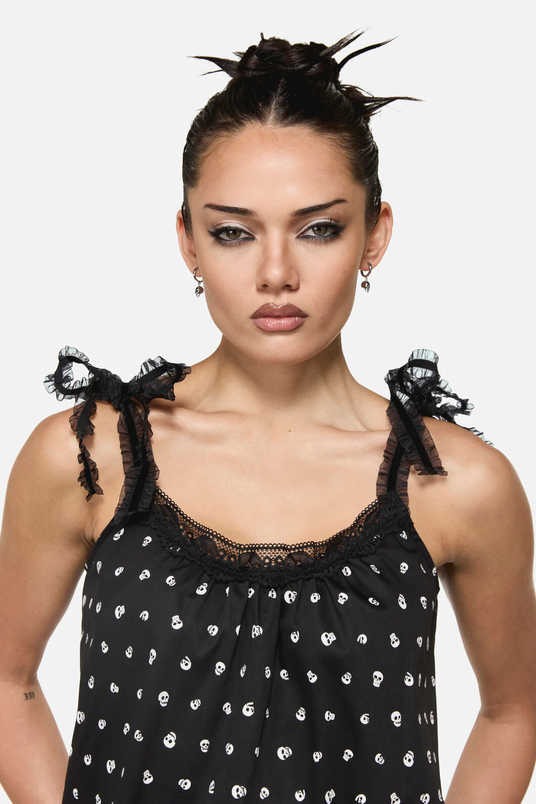 Cranium Goth Lace Tank Top - Image 5