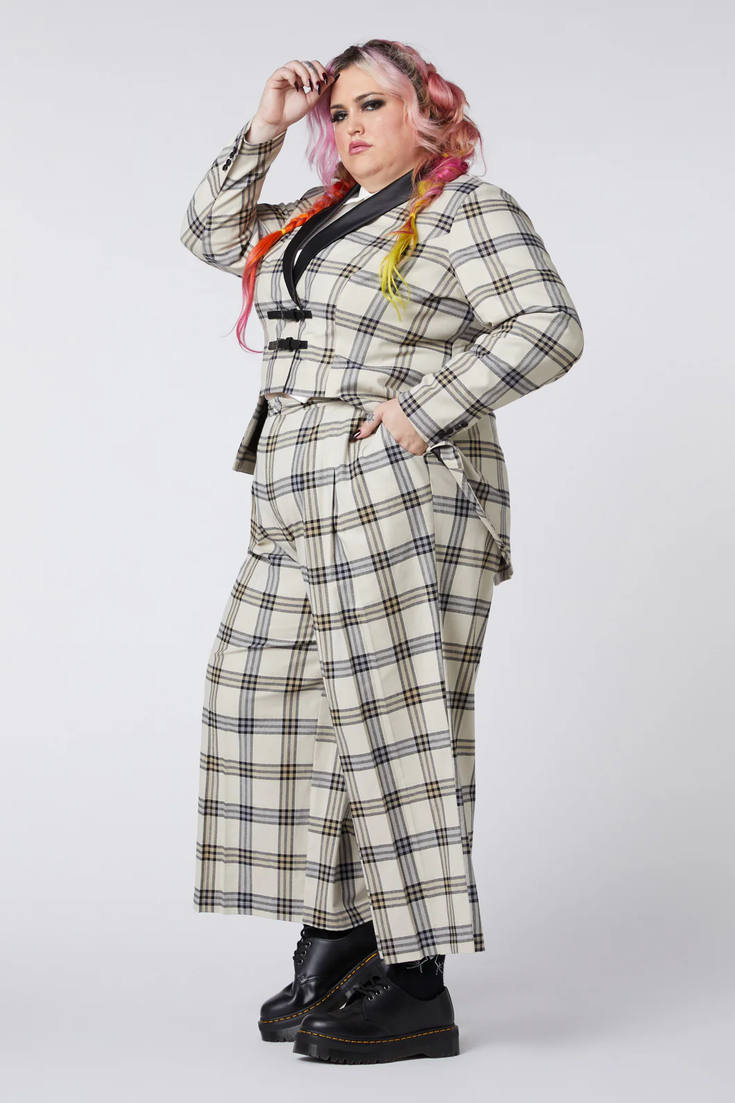 Curve Crescent Trtn Tail Coat - Image 3