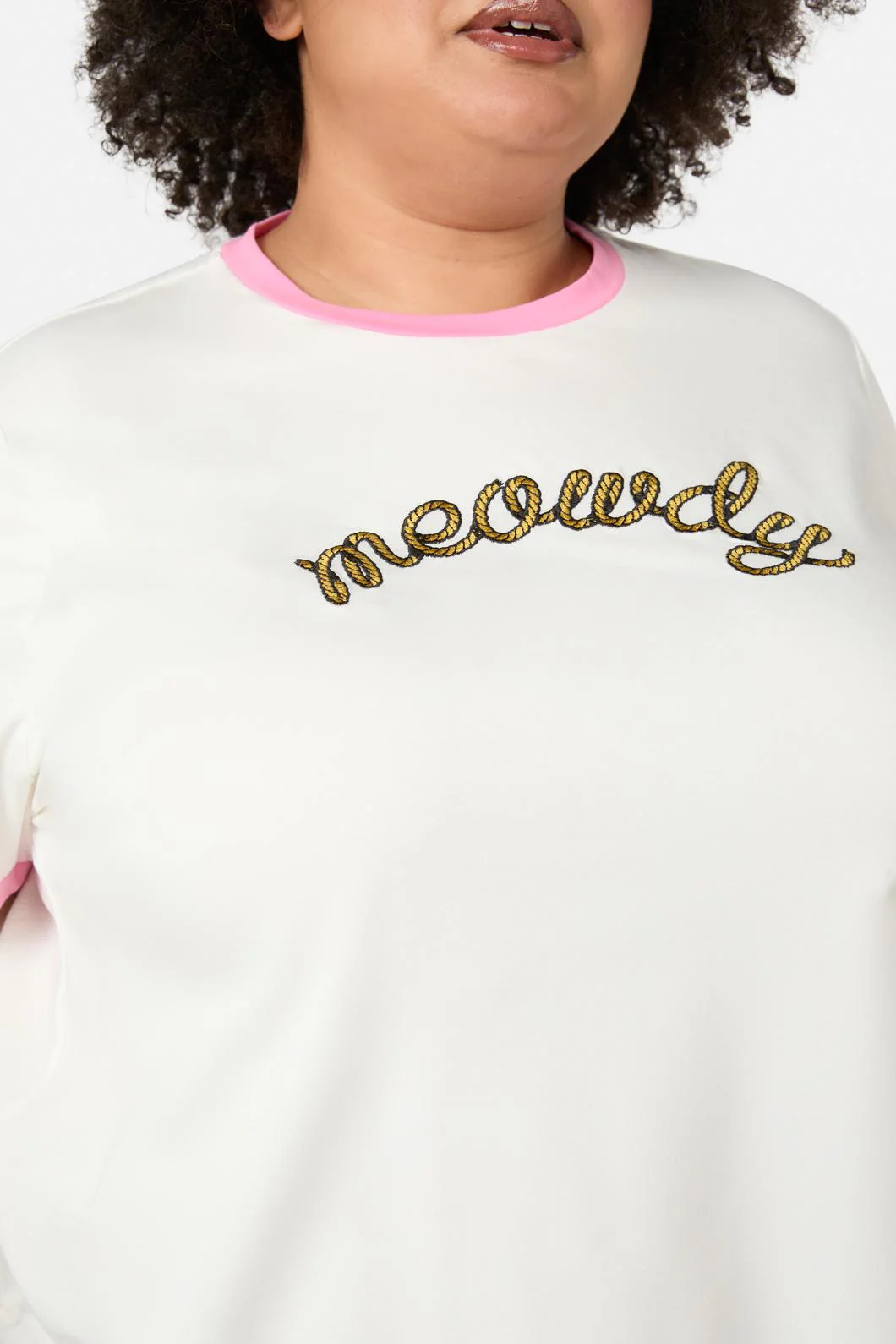 Curve Meowdy Embroidered Tee - Image 5