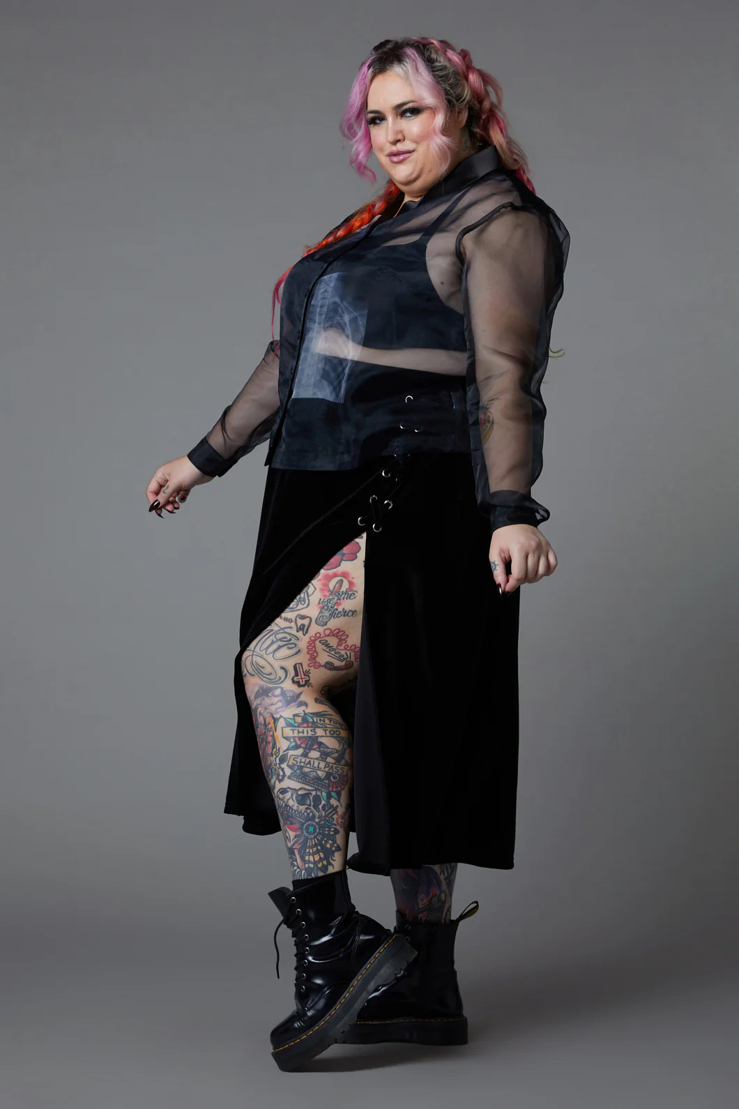Curve X-Ray Print Blouse - Image 3