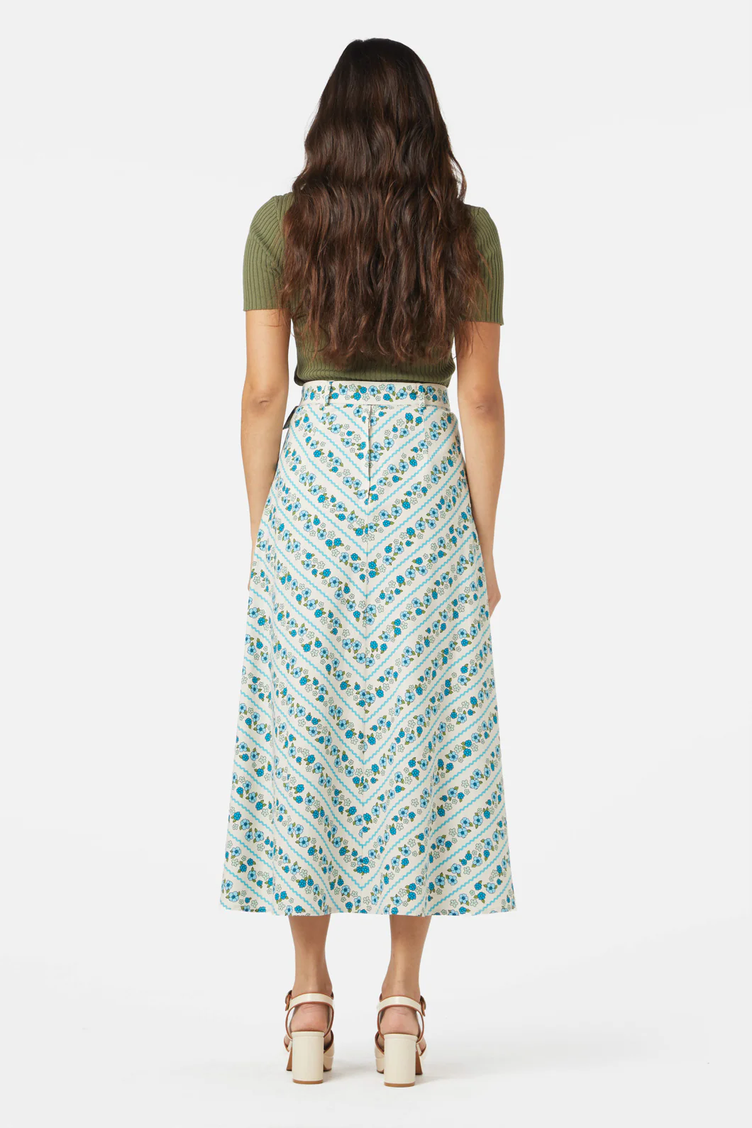 Daisy Chain Skirt - Image 4