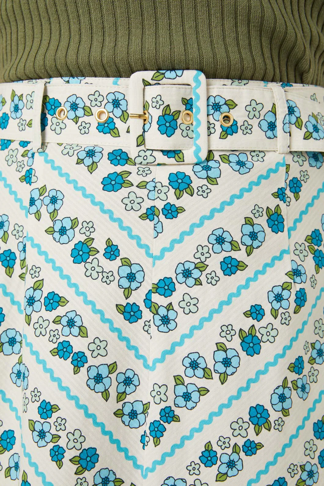 Daisy Chain Skirt - Image 5