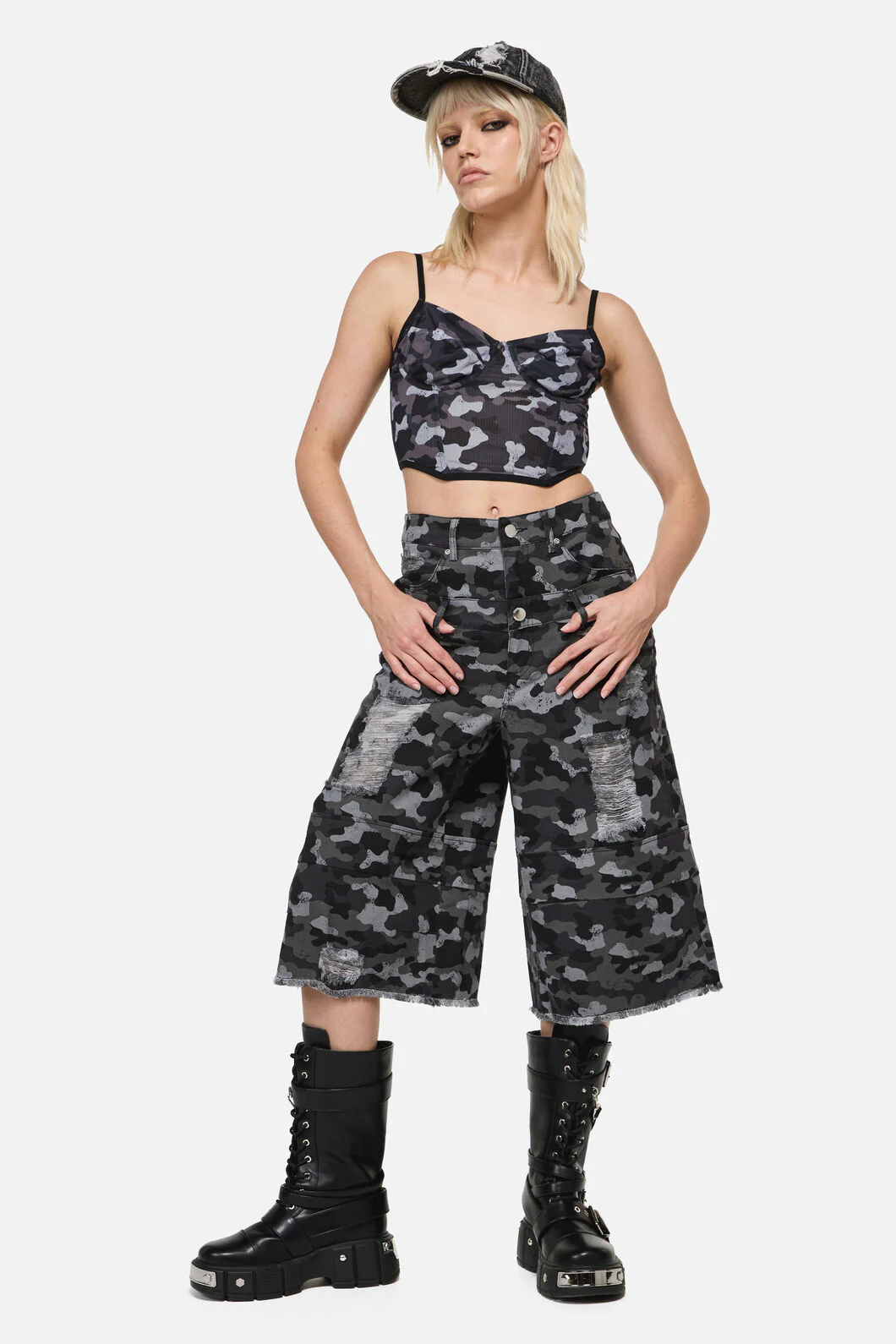 Disruptive Camo Mesh Corset - Image 4
