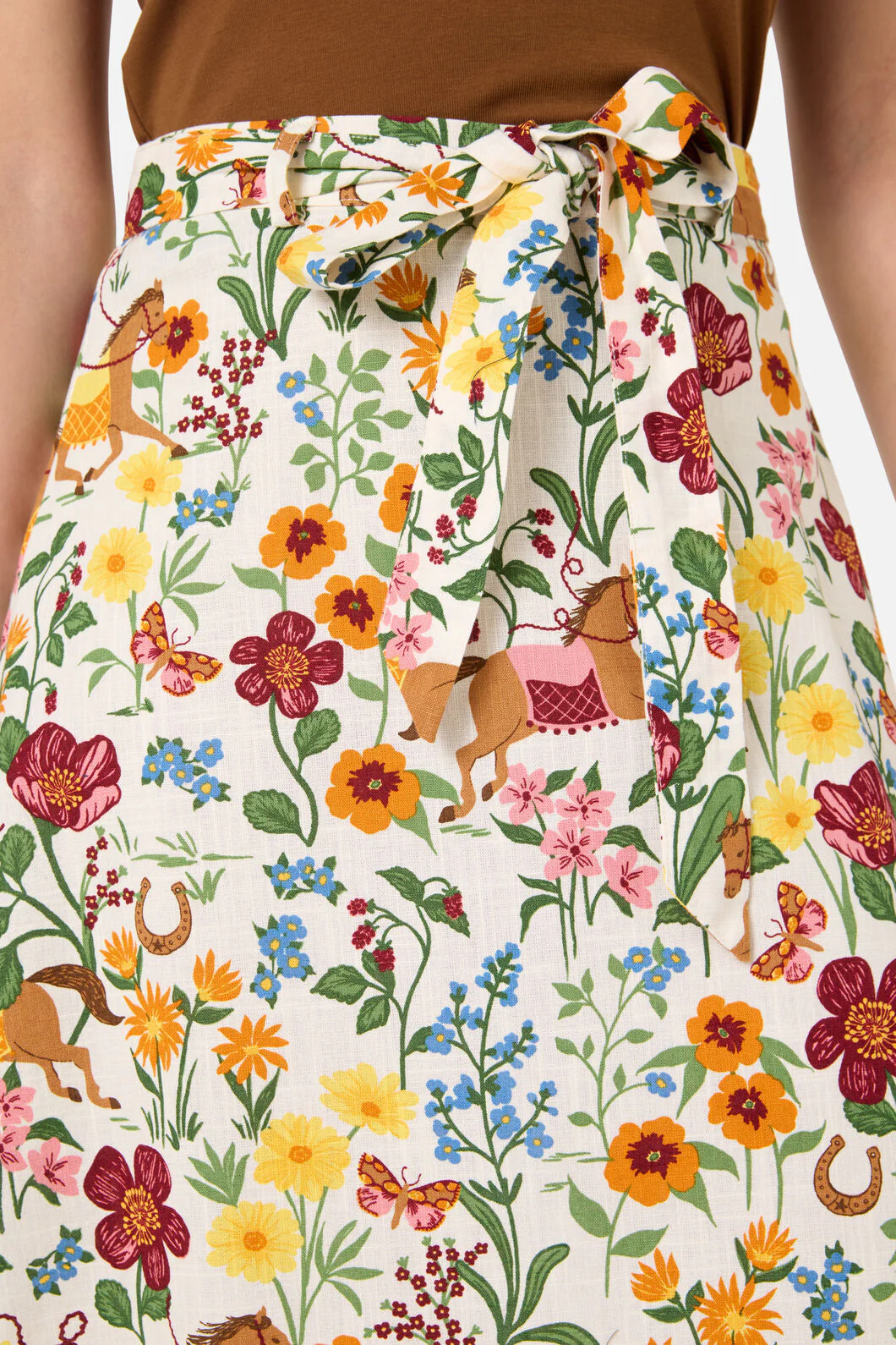 Fancy Horses Skirt - Image 5