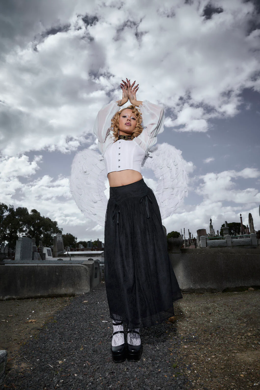 Fiona Lace Skirt - Image 4