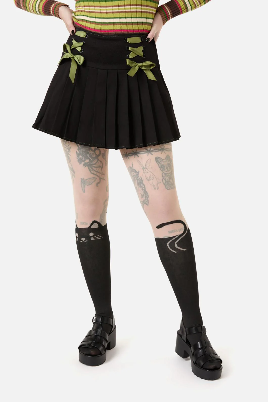 Garden Hedge Bow Trim Skort - Image 2