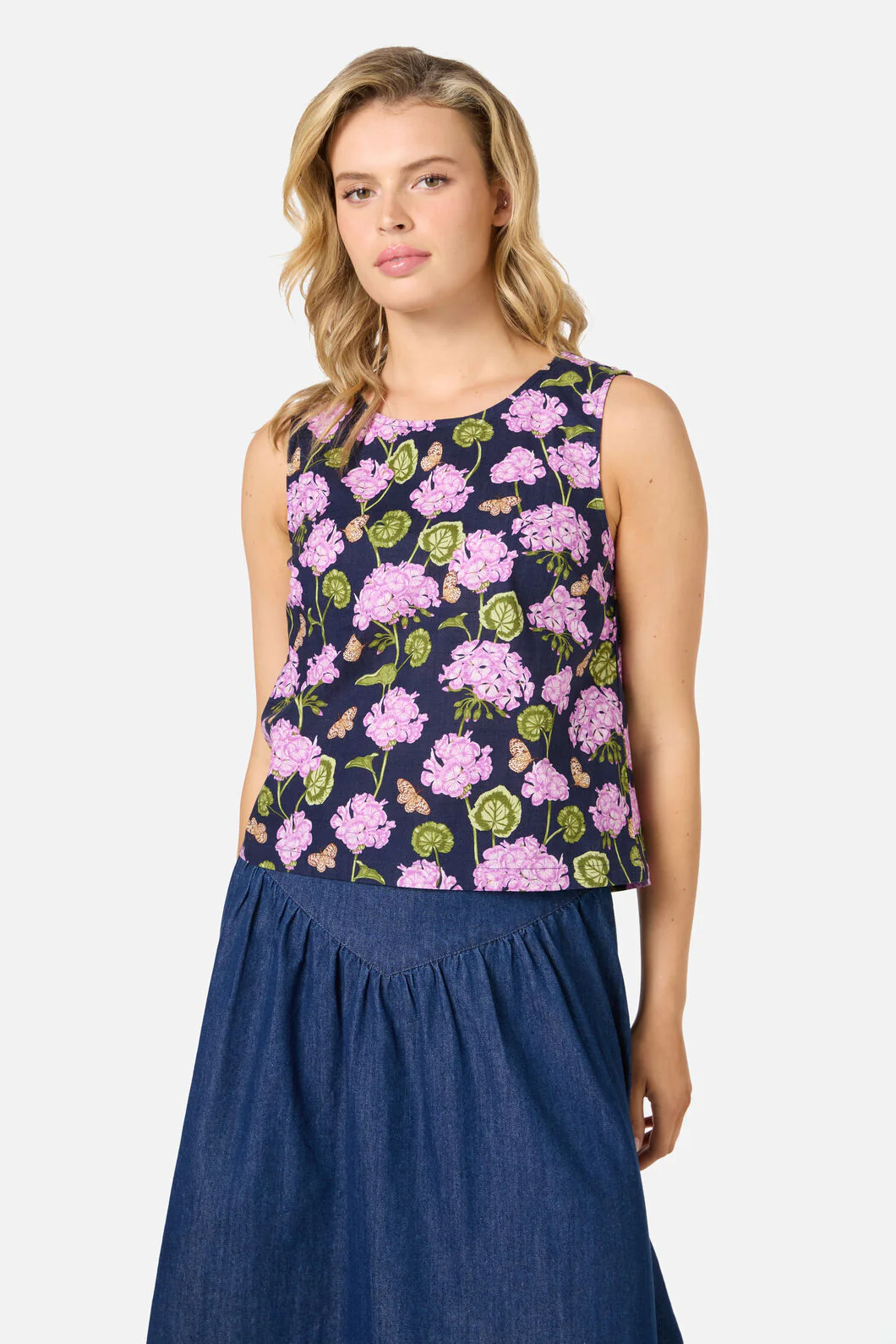 Geranium Flower Shell Top - Image 2