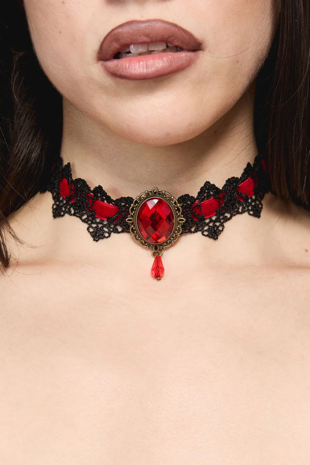 Gothic Lace Choker - Image 2