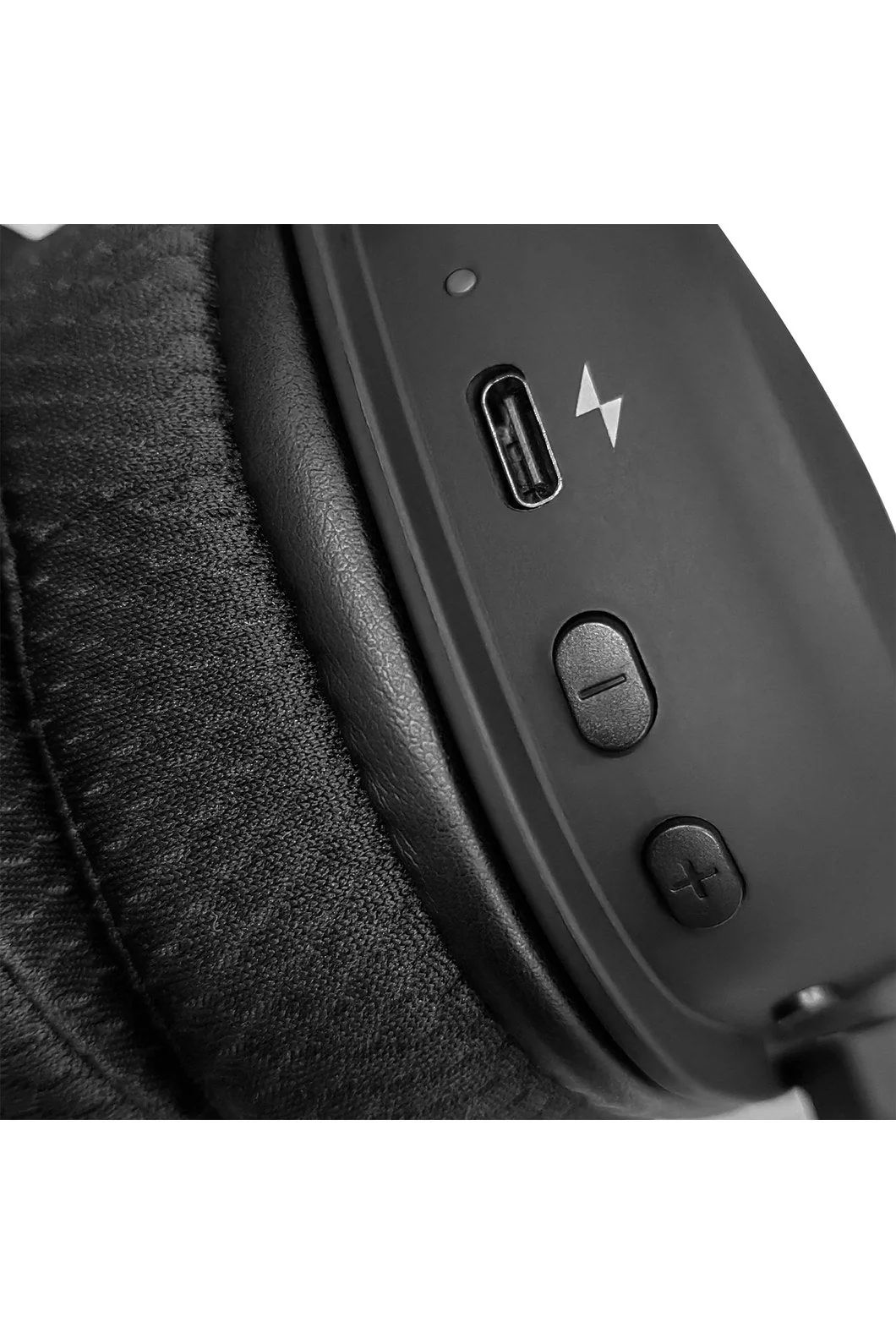 Redragon H510RGB Pro Zeus Black 7.1 Surround Sound Gaming Headphone - Image 12