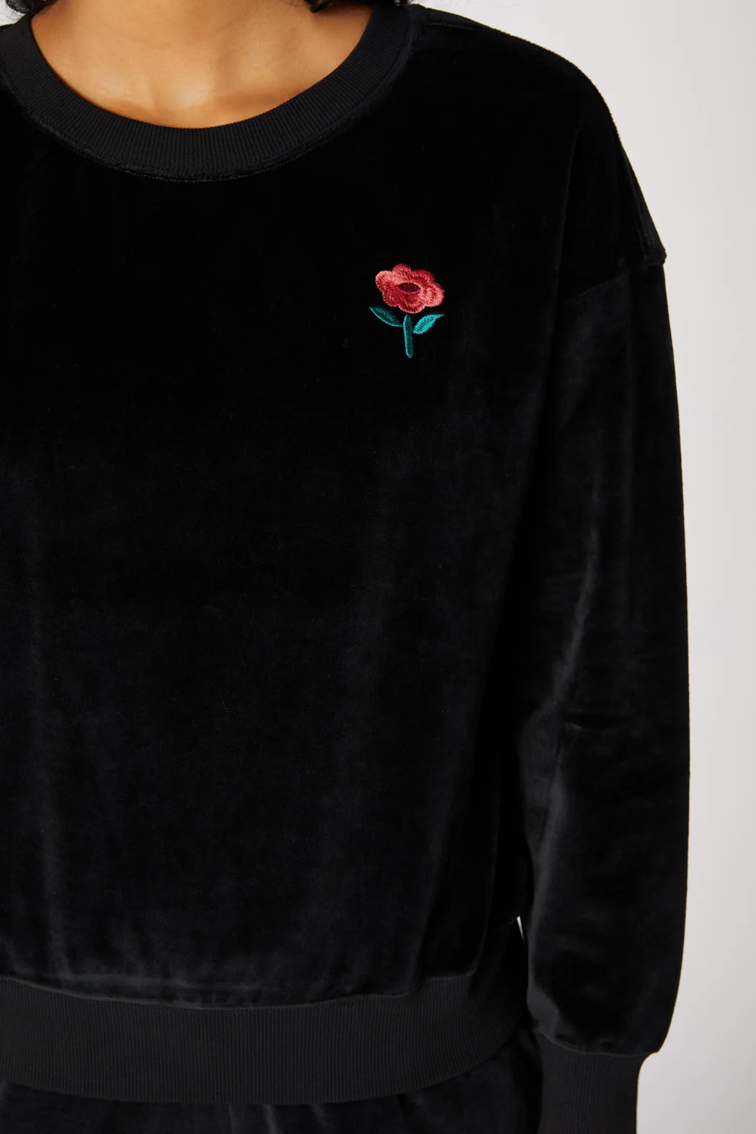 Harlow Velour Sweater - Image 5