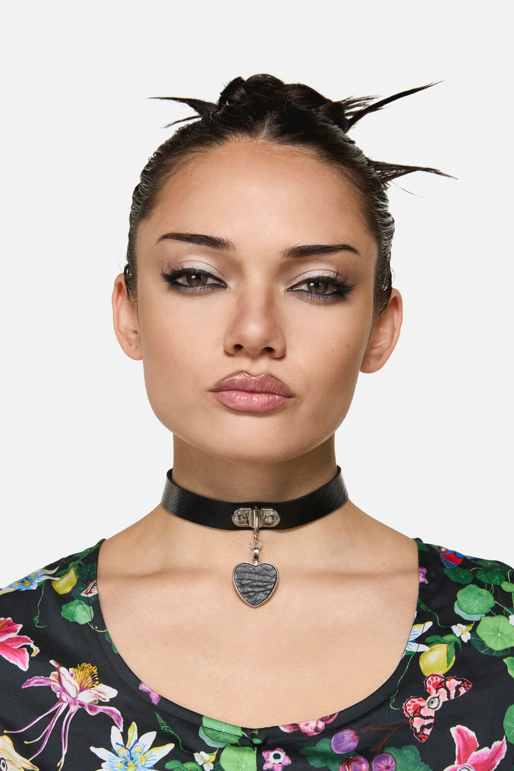 Heart Charm Choker