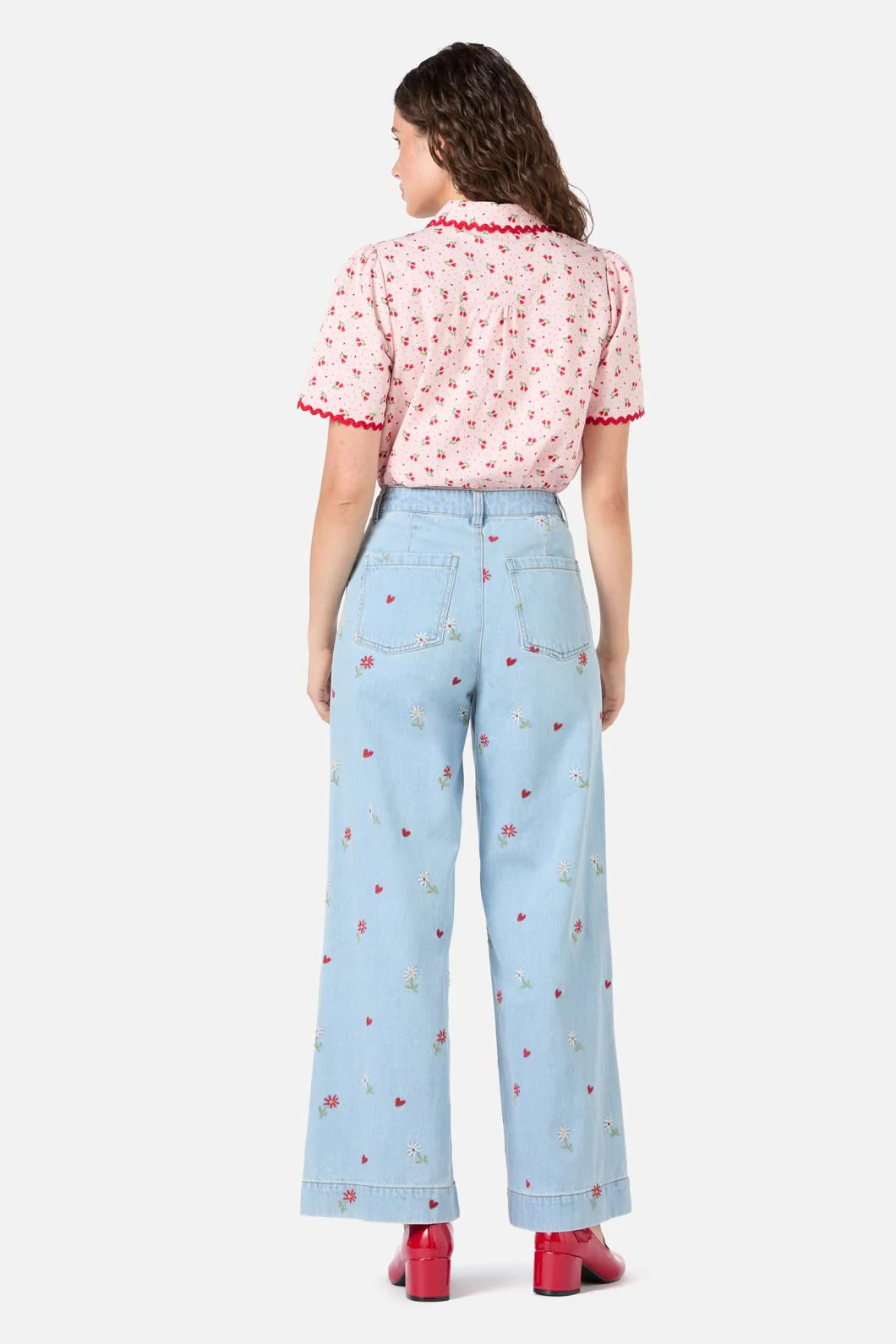 Holly Short Sleeve Blouse - Image 12