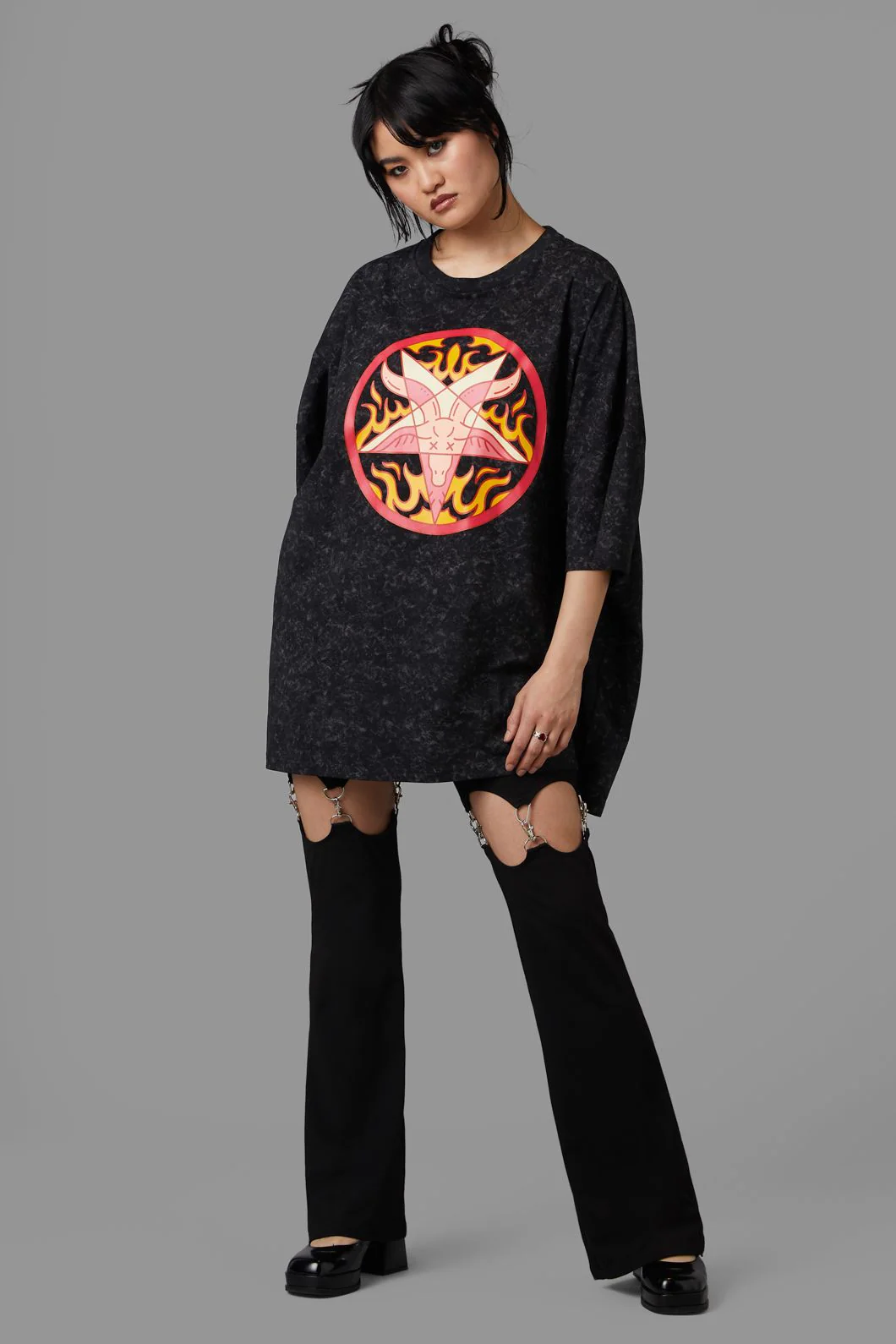 Hot In Here Tee - Image 2
