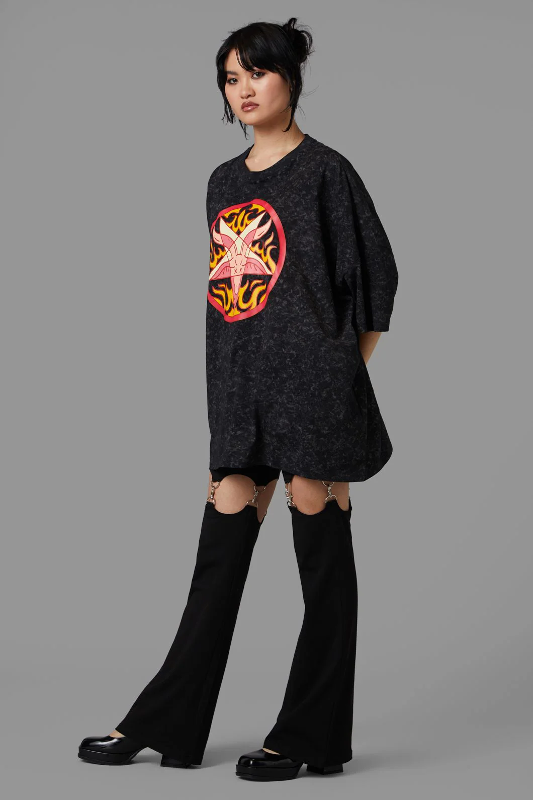 Hot In Here Tee - Image 4