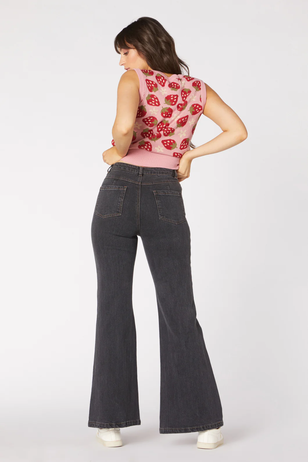 Ines Flare Jean - Image 8