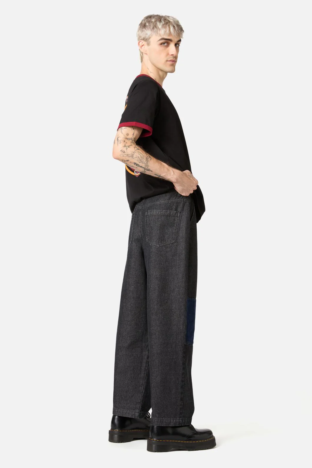 Iykyk Knee Patch Jeans - Image 4