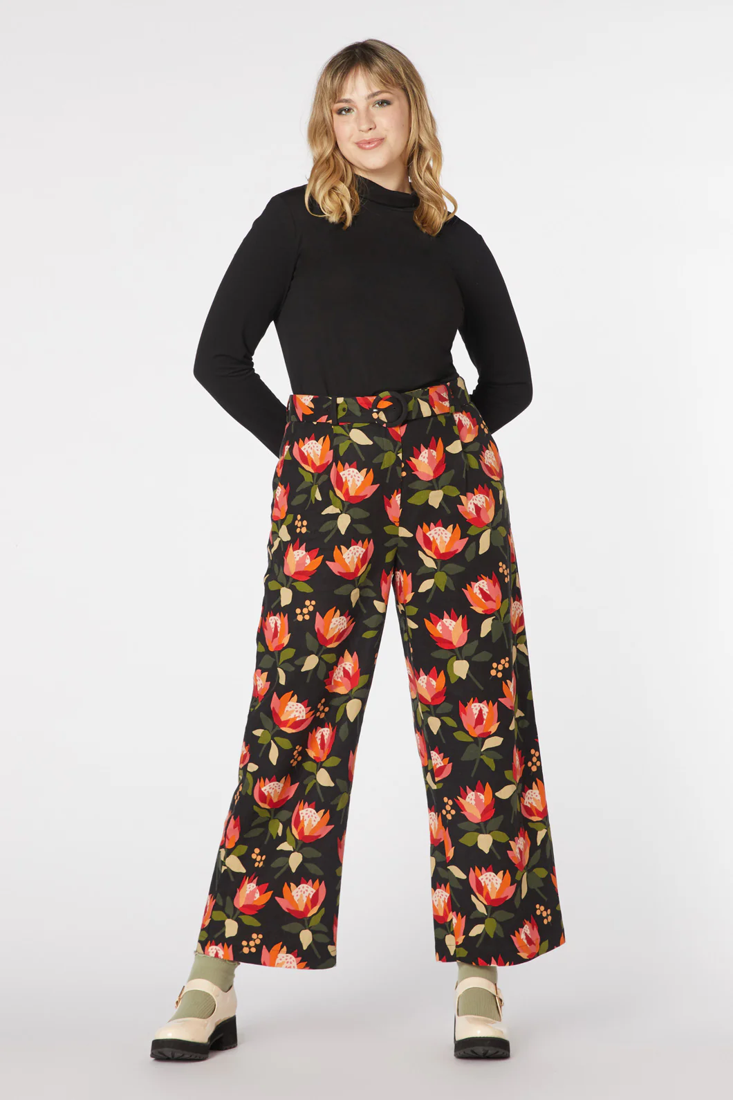 King Protea Pant - Image 5