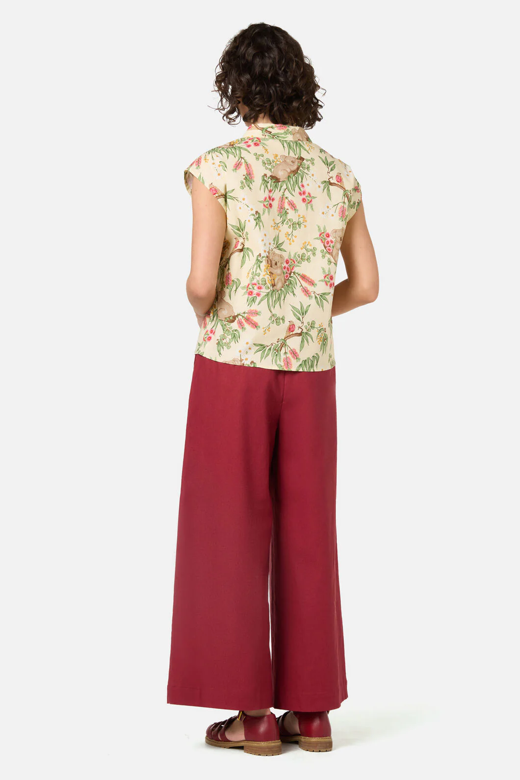Koala Sleeveless Shirt - Image 5