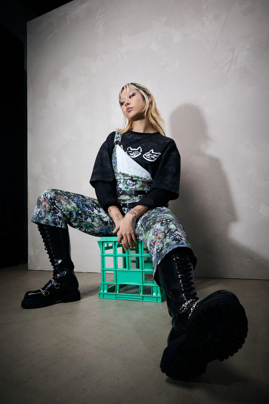 Laneway Print Drill Overalls - Image 10