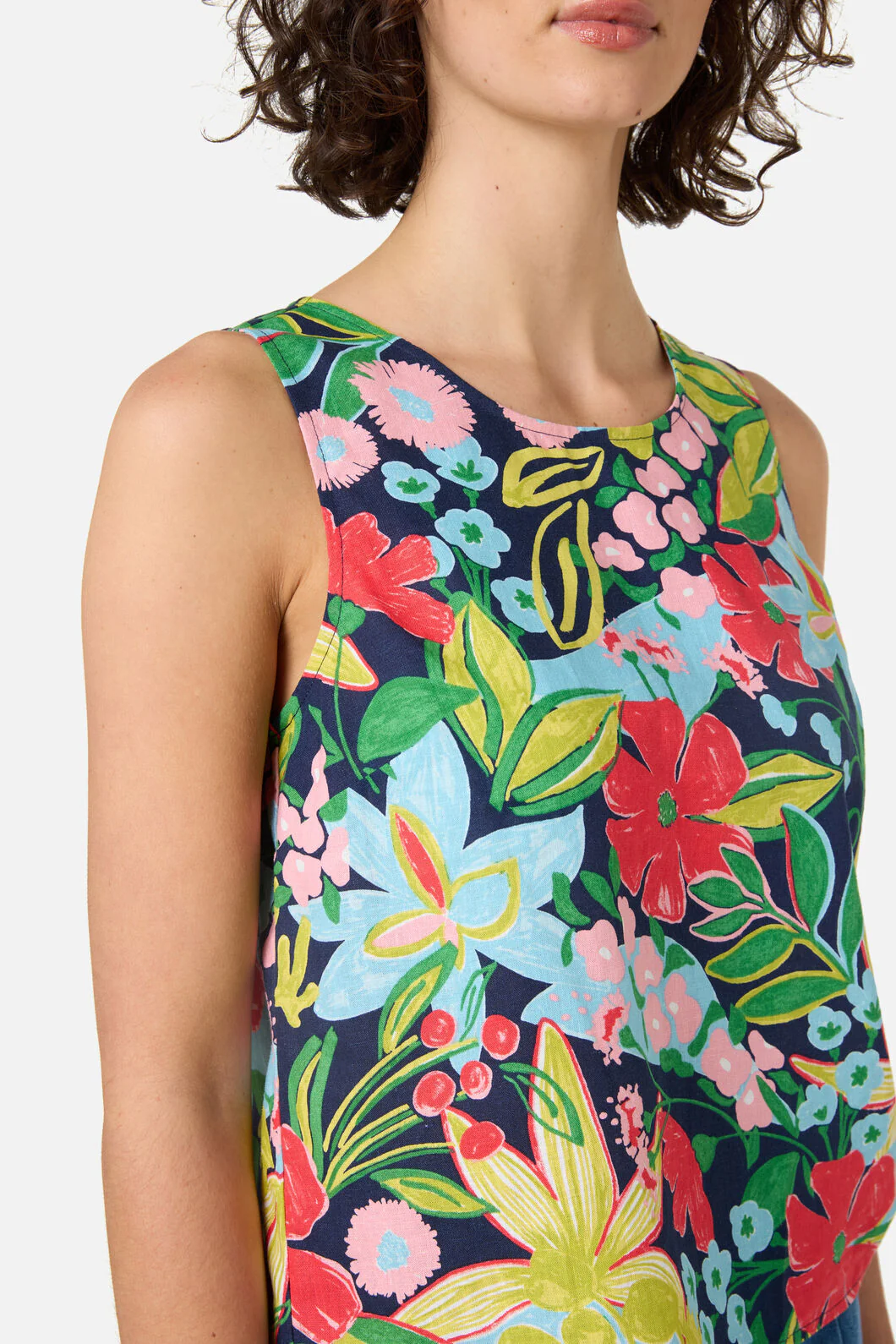 Lexi Floral Shell Top - Image 5