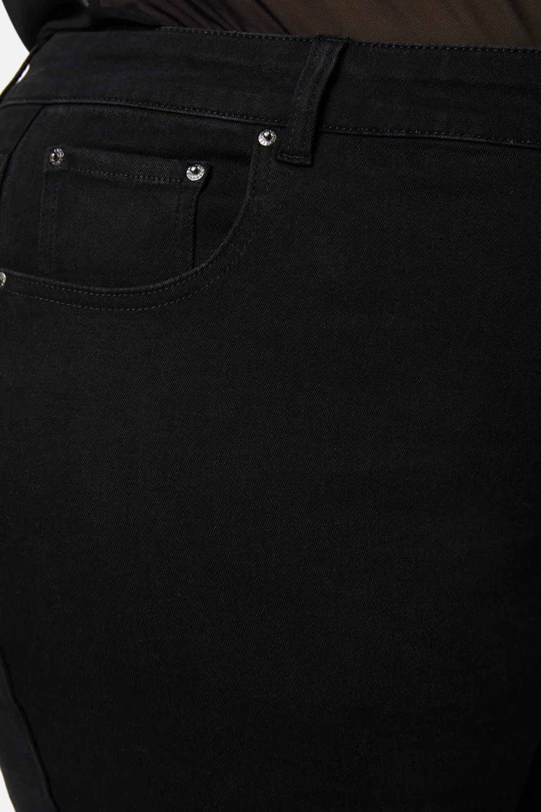 Lilith Curve Flare Jeans - Image 6