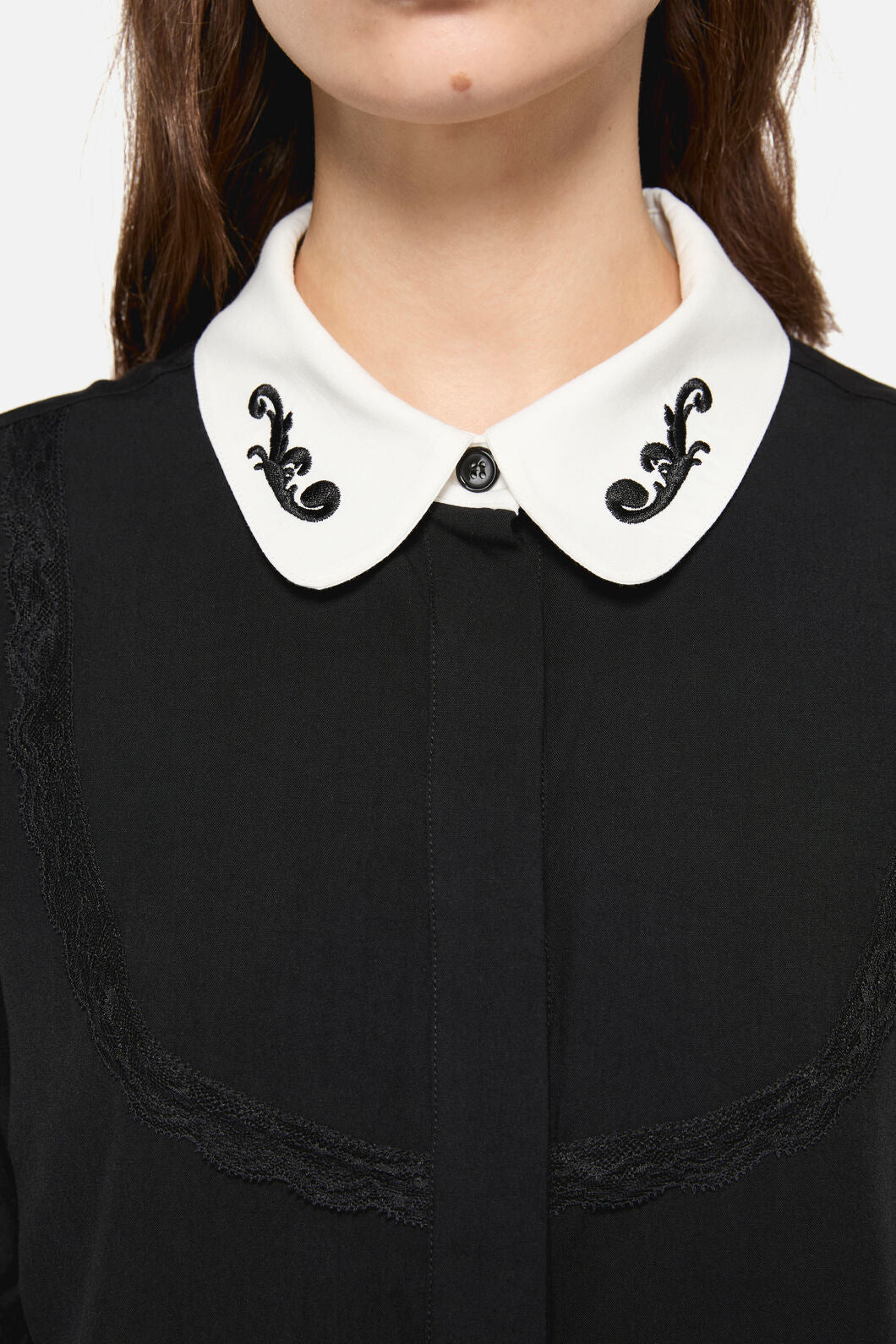 Little Bitter Maid Crop Blouse - Image 5