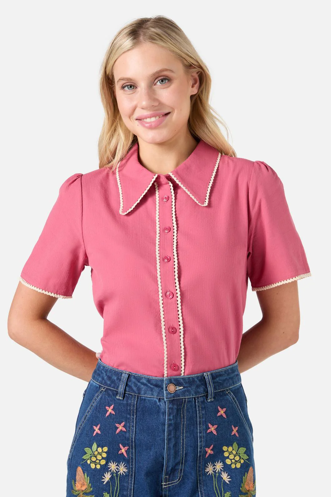 Lou Short Sleeve Retro Blouse - Image 14