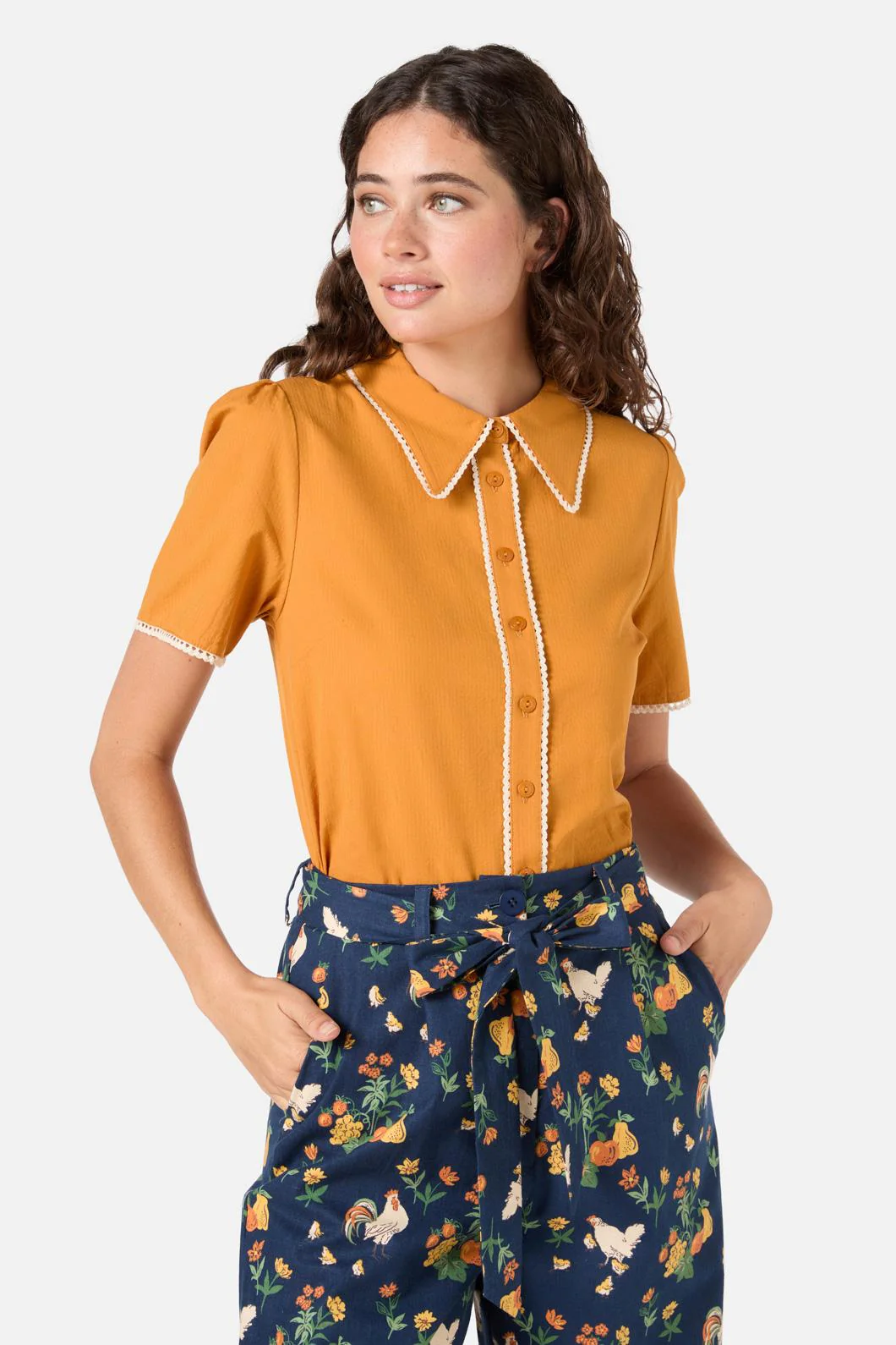 Lou Short Sleeve Retro Blouse - Image 3