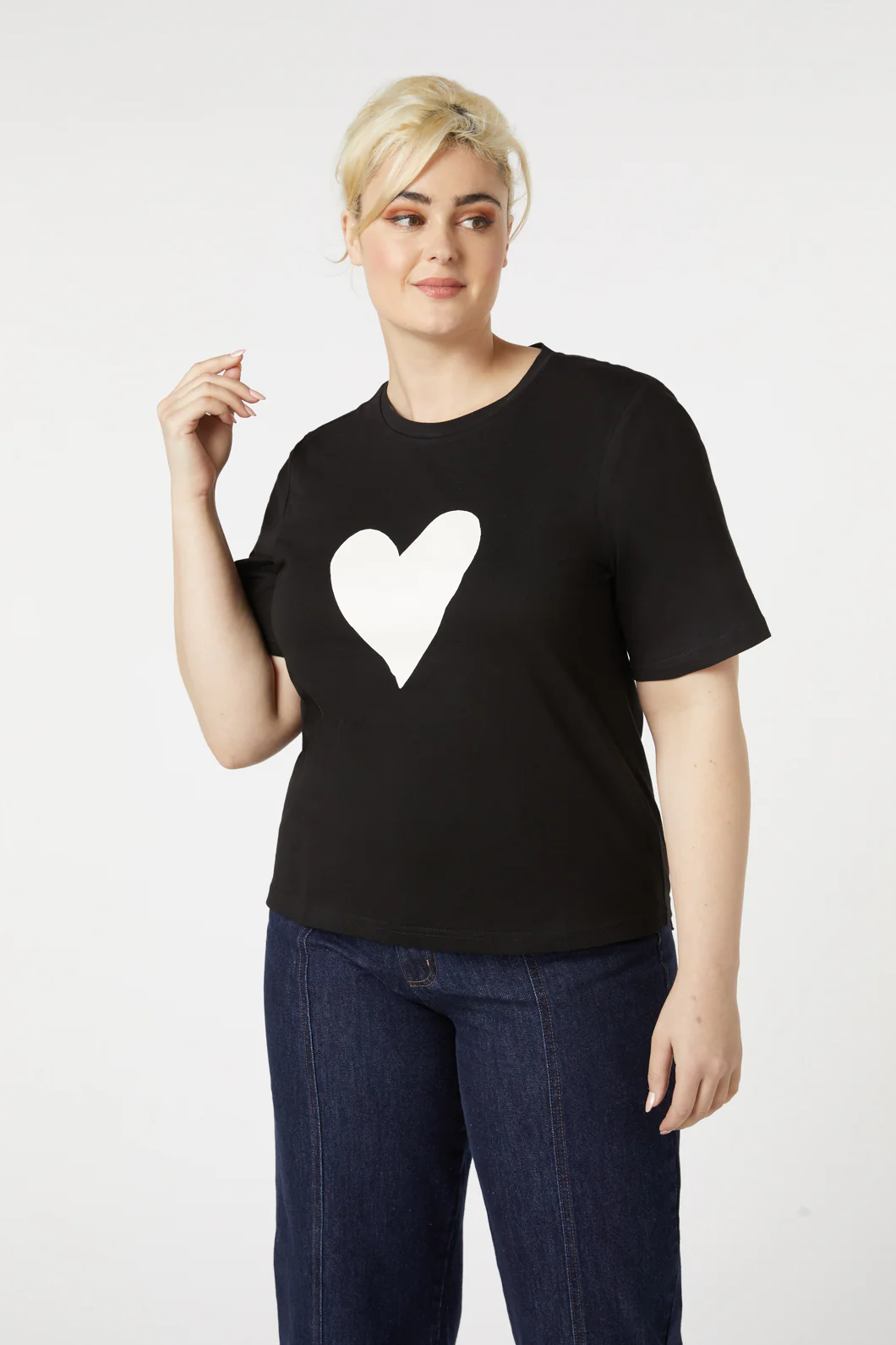 Love Heart Tee - Image 5