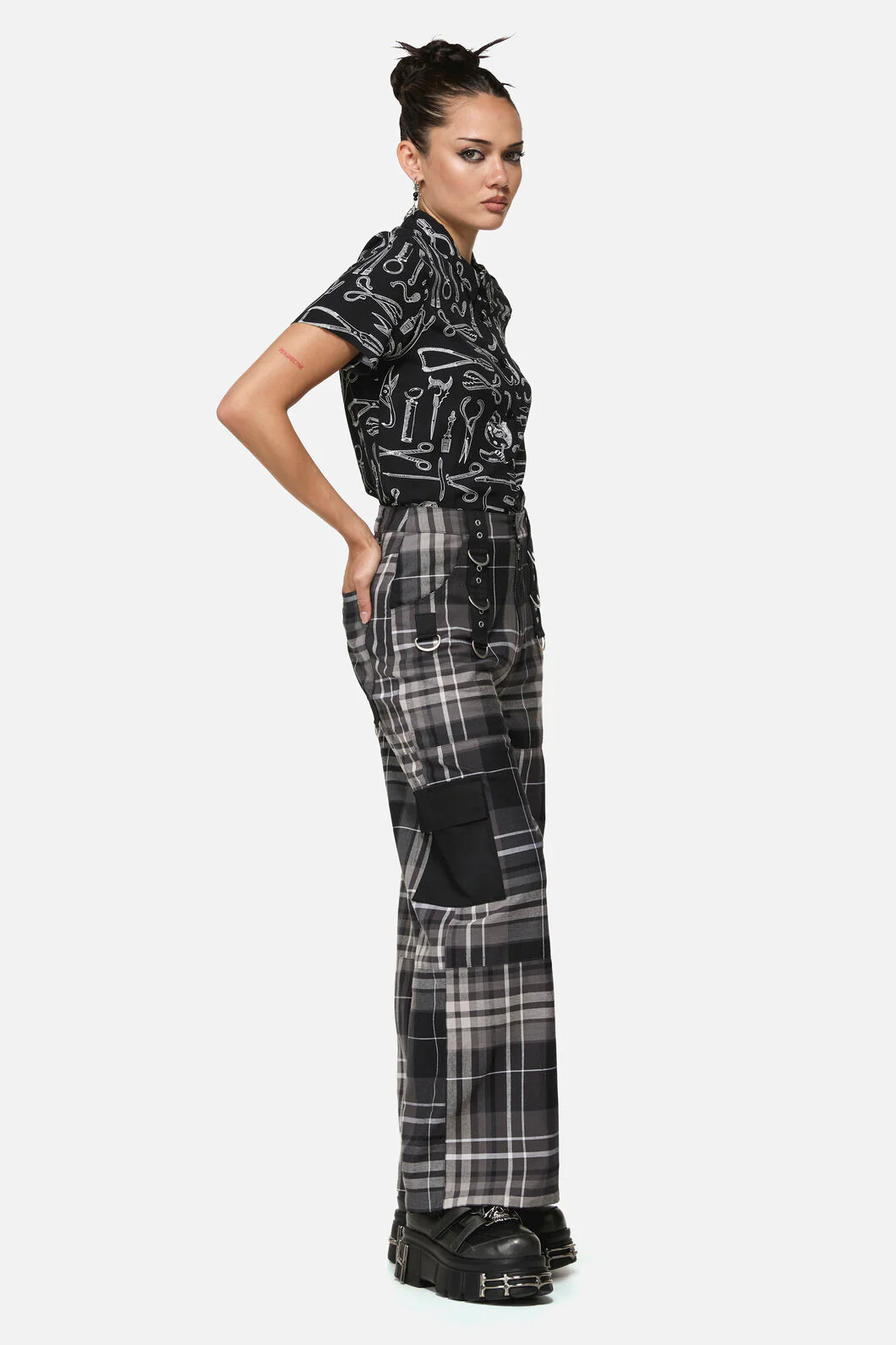 Lovett Goth Tartan Cargo Pant - Image 3