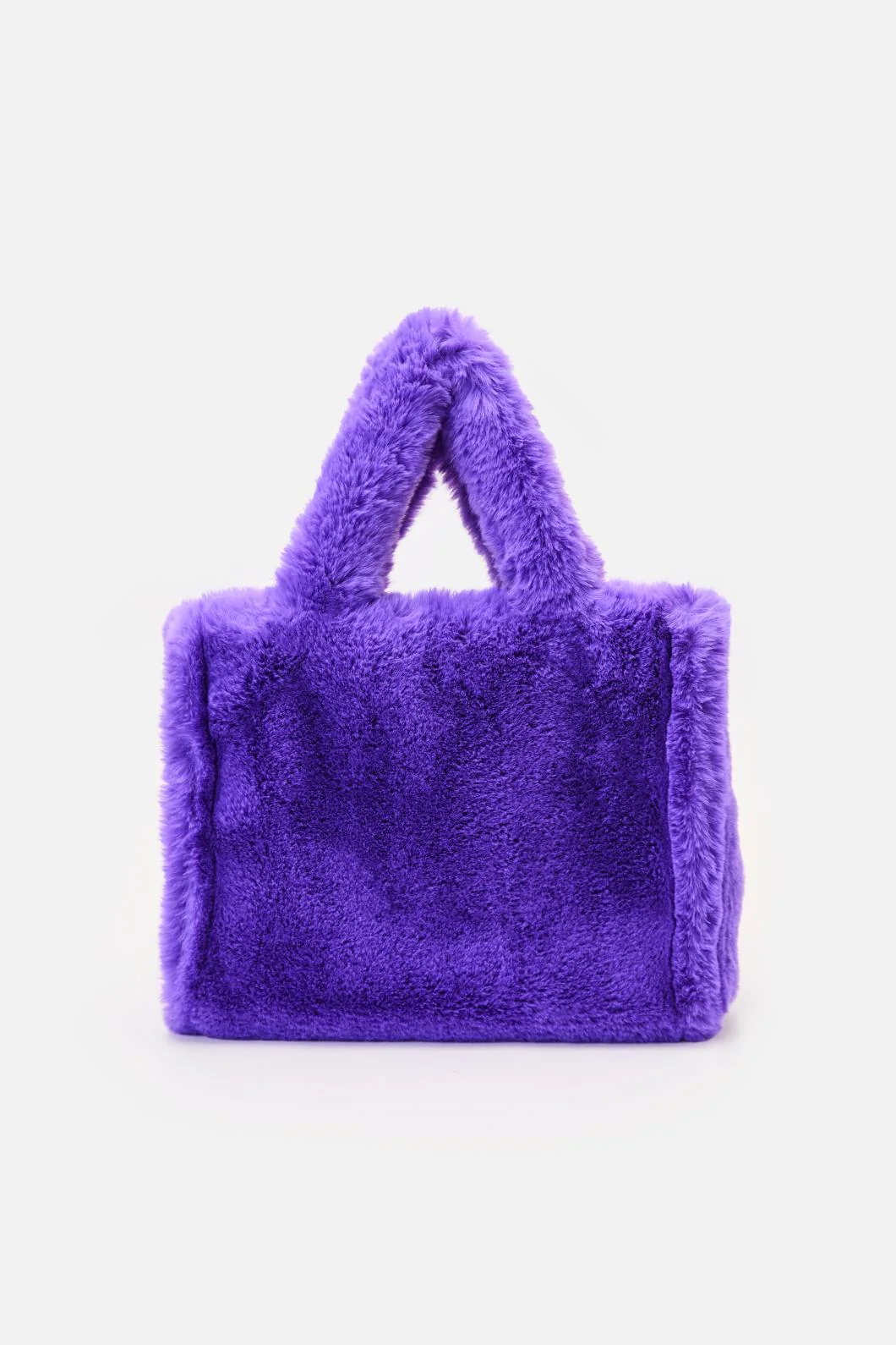 Melt an Igloo Fluffy Bag - Image 5