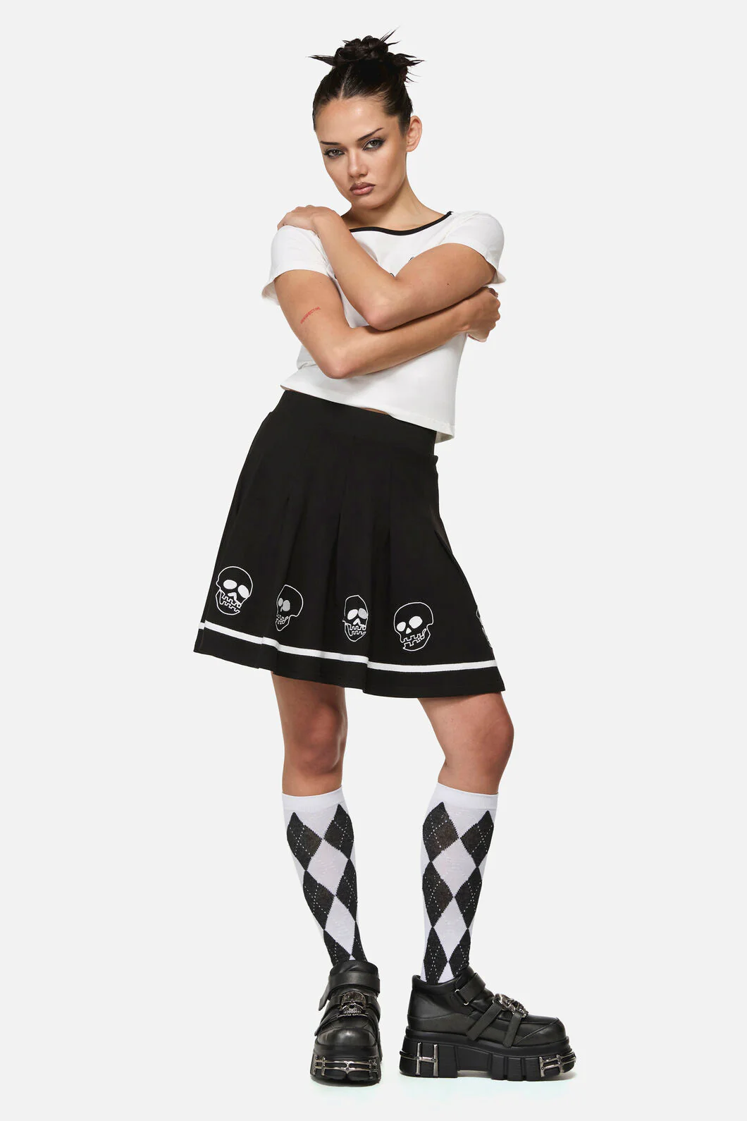 Numbskull Trim Goth Skirt