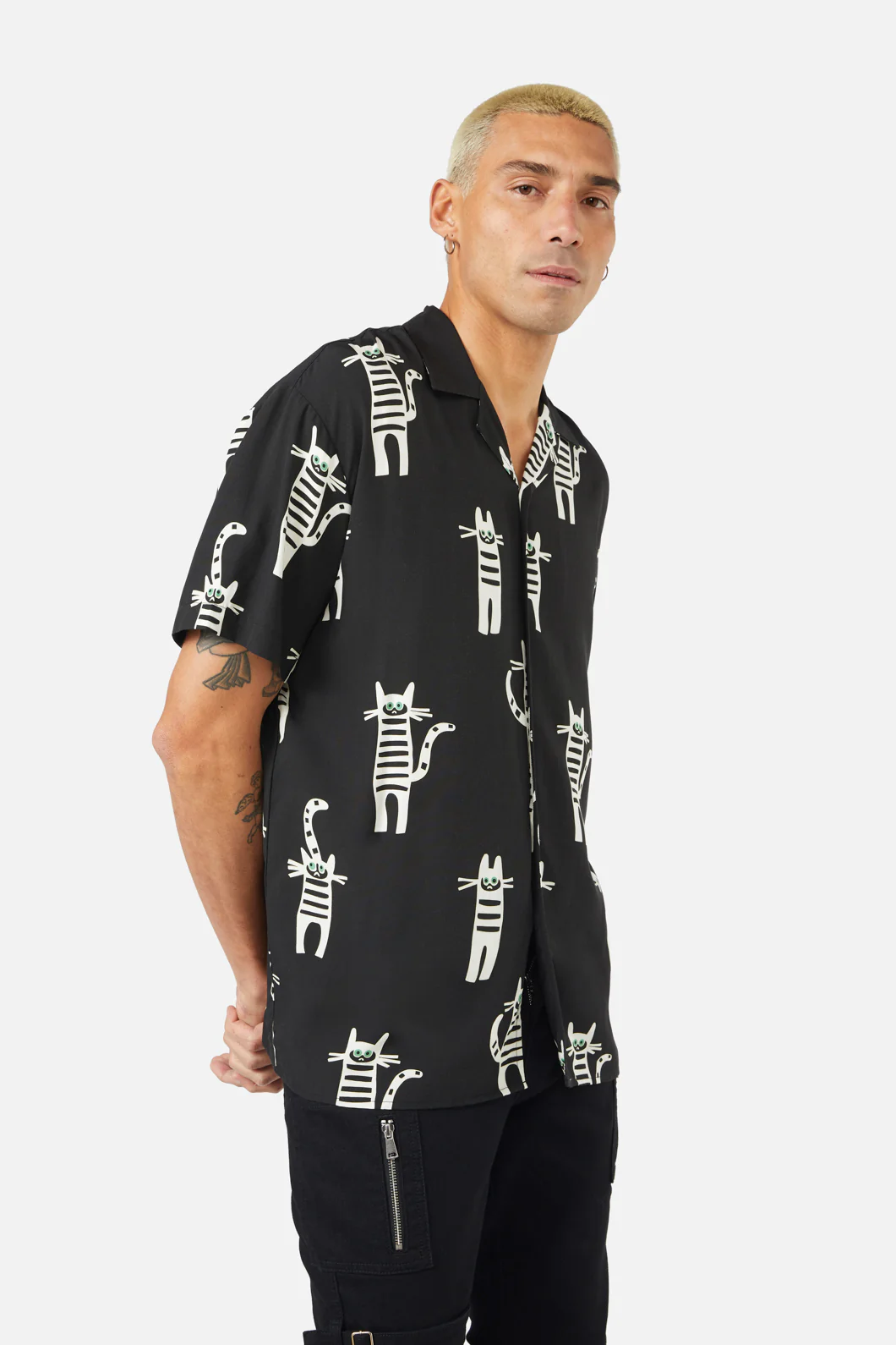 Peculiar Puss SS Shirt - Image 5