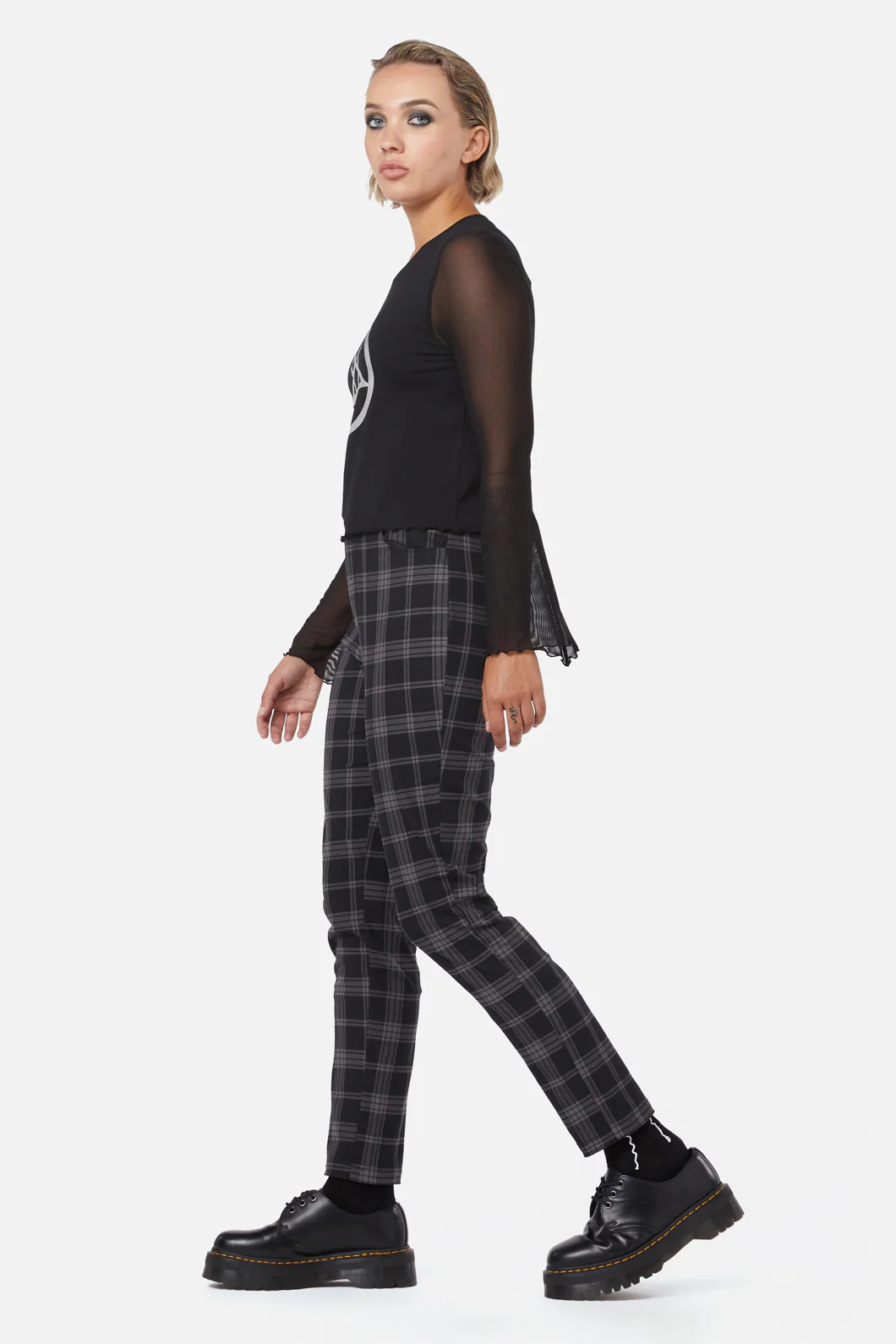 Pentagram Contrast Mesh Top - Image 4