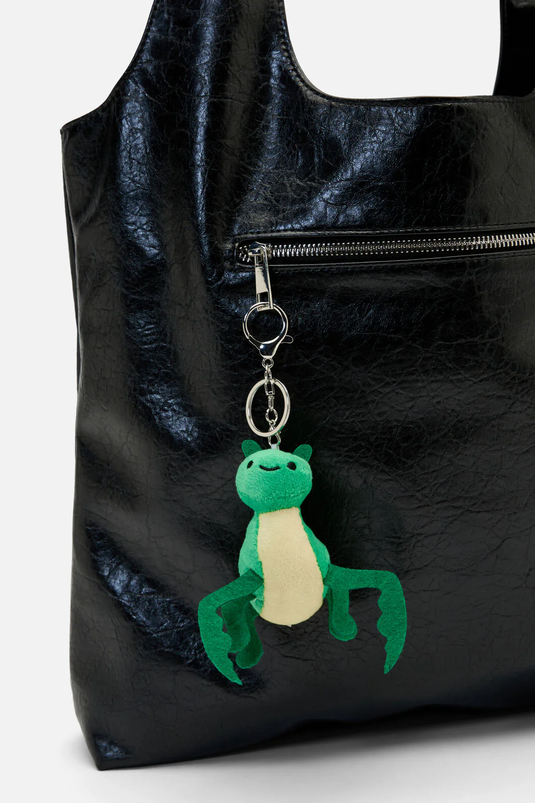 Praying Mantis Bag Charm - Image 3