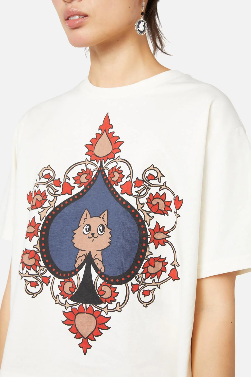 Queen Of Cats Placement Tee - Image 5
