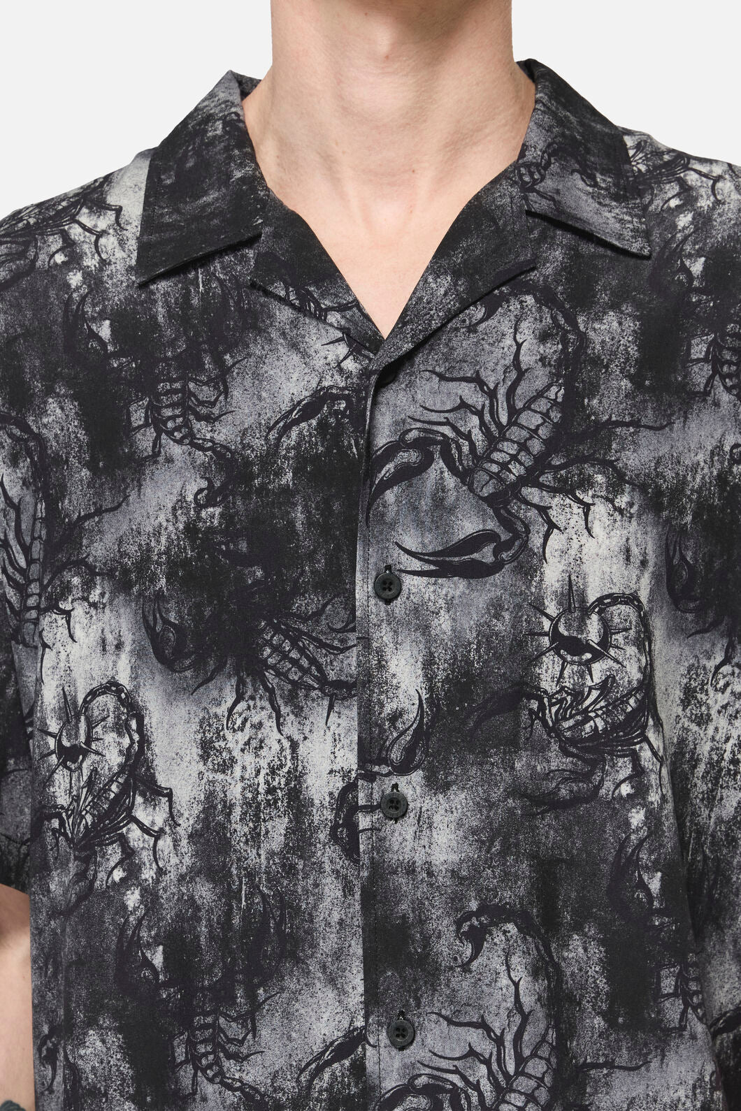 Scorpius Goth SS Shirt - Image 4
