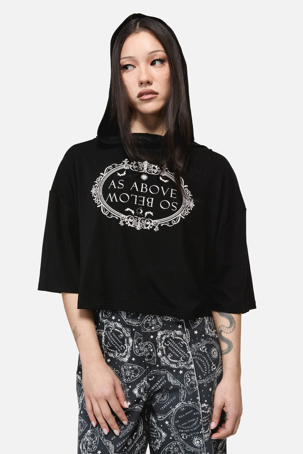Séance Hooded Goth Print Tee - Image 2