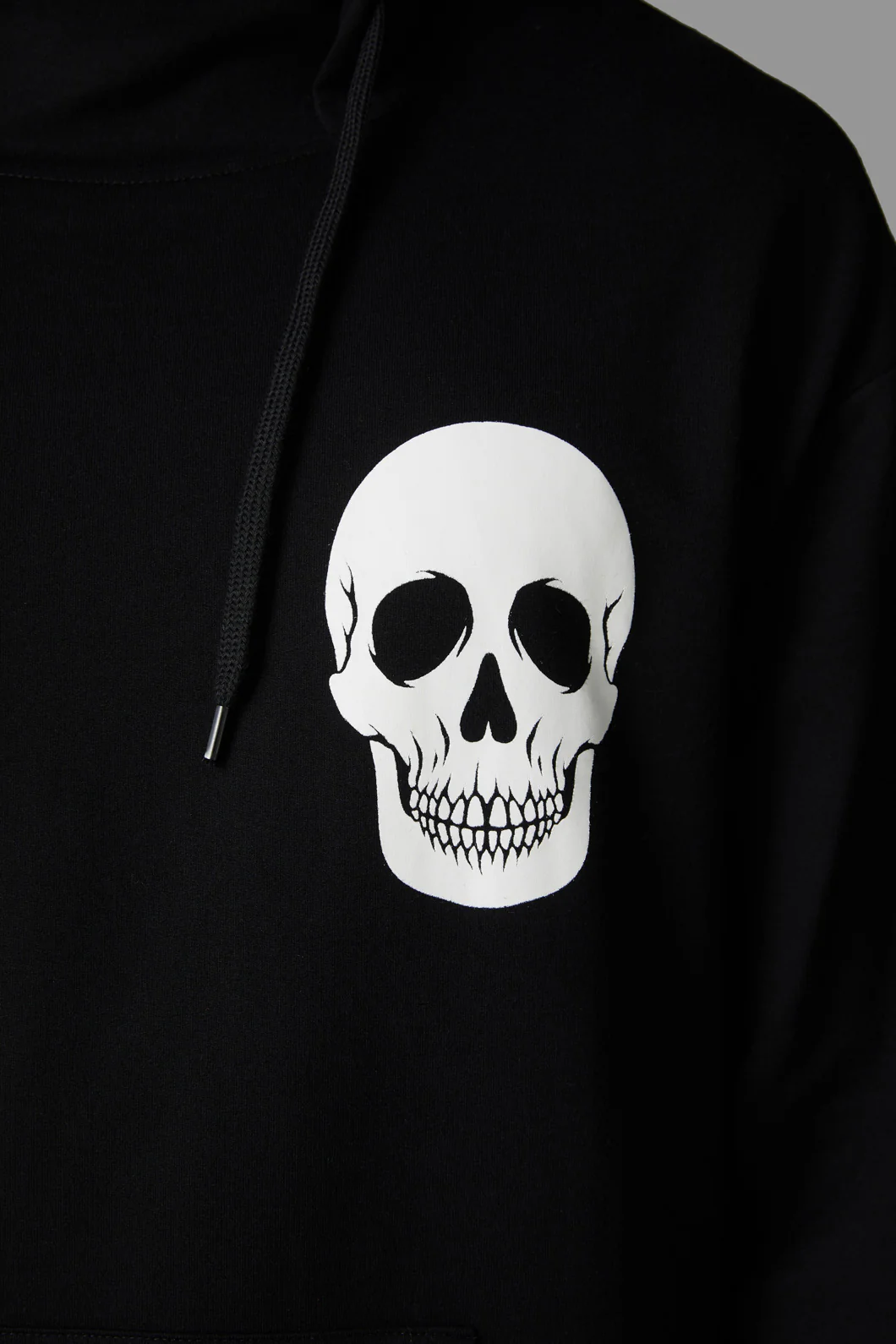Skull Hoodie - Image 7