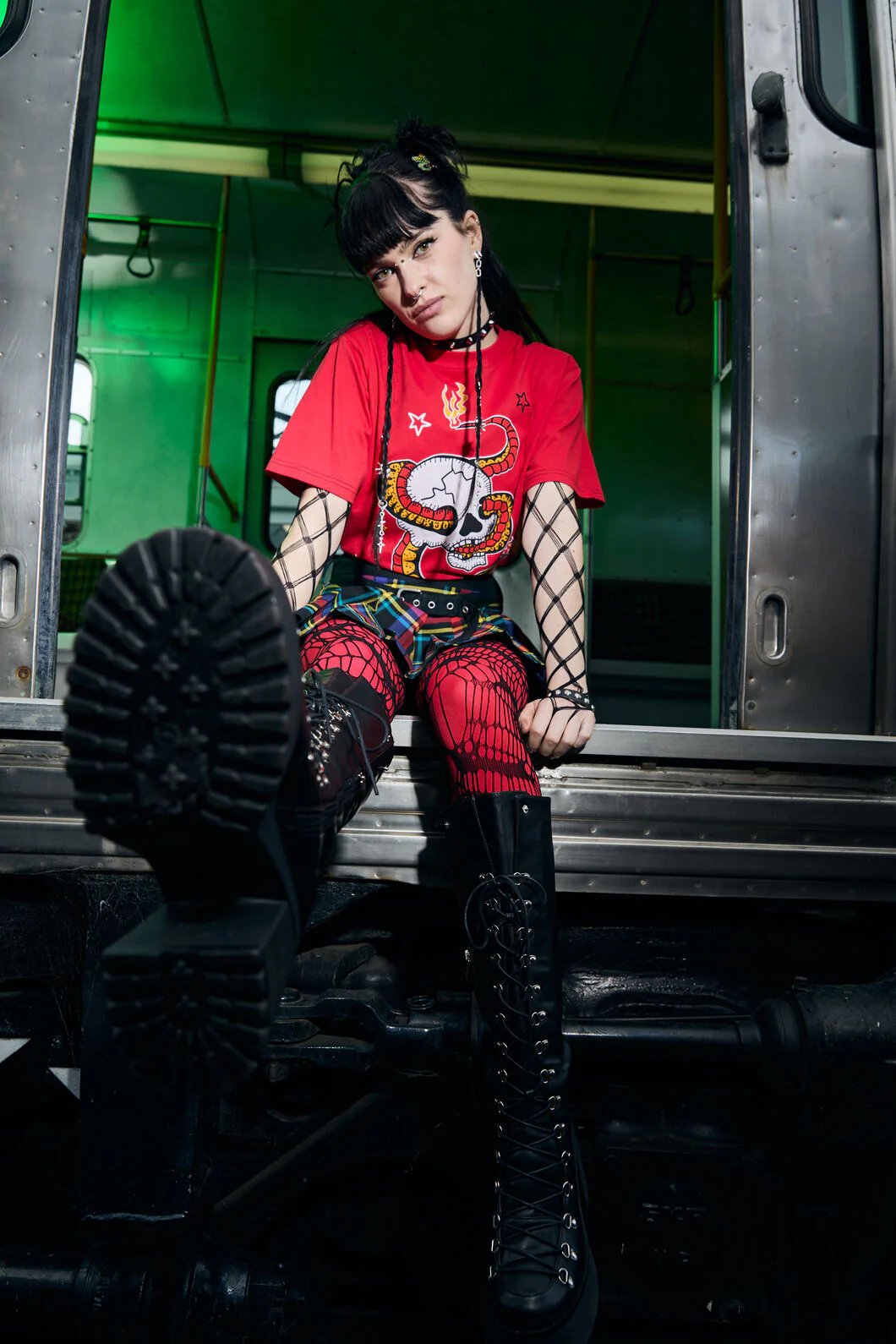 Snake For Brains Grunge Tee - Image 6
