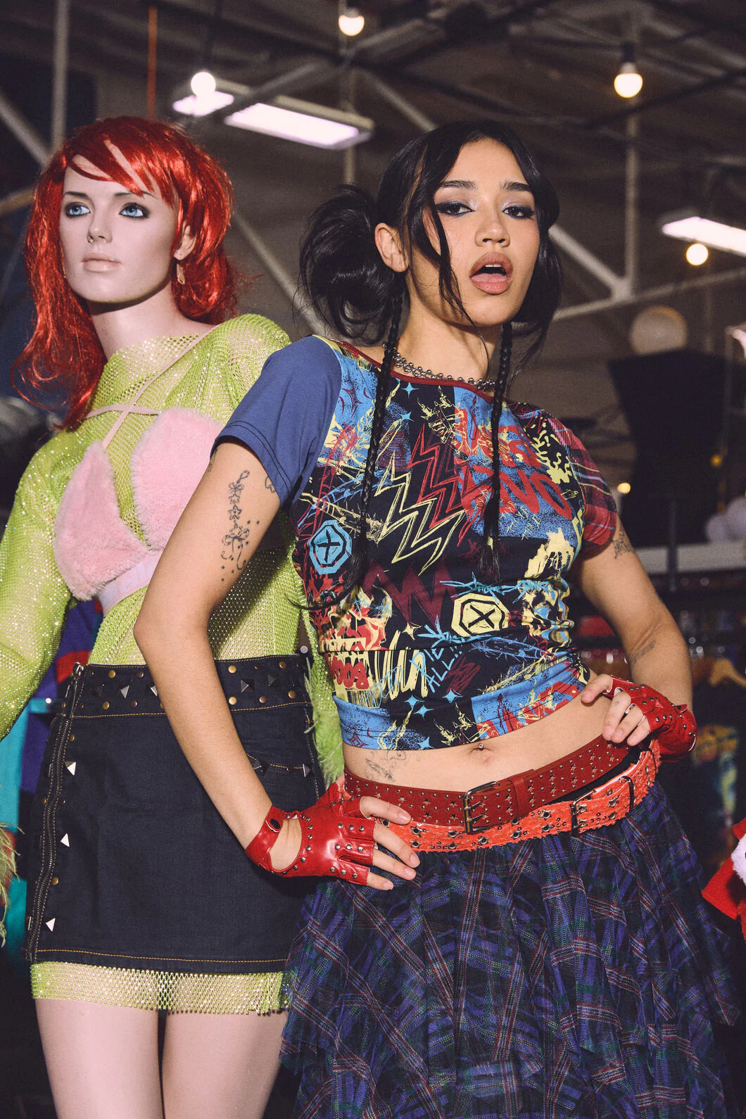 Streets Grunge Contrast Tee - Image 5